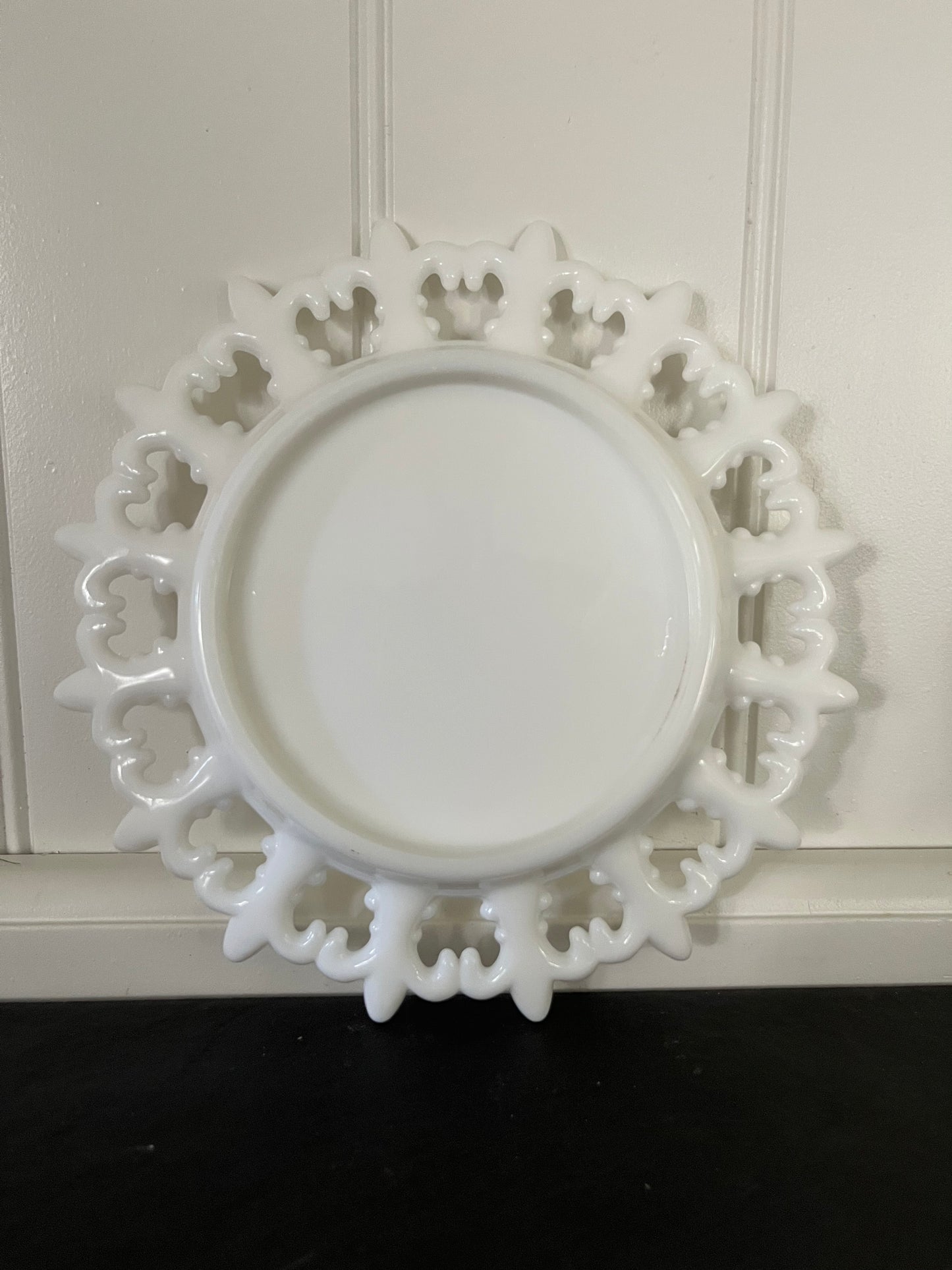 Vintage Westmoreland Milk Glass Ribbon Plate - Fleur De Lis Design 7.5” Mid Century Lunch Plate