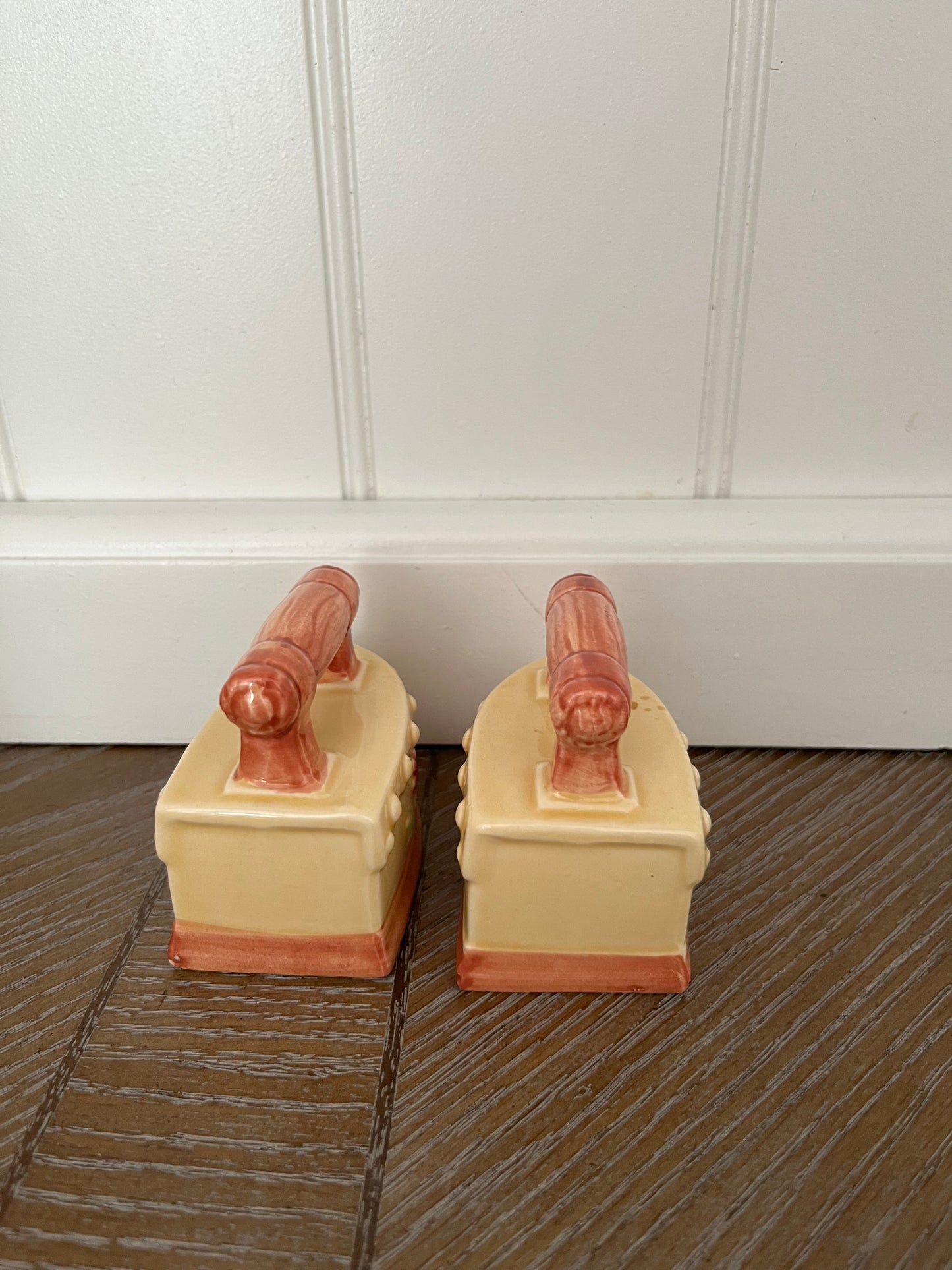 Vintage Ceramic Flat Iron Salt & Pepper Shakers – Hand-Painted Floral Motif (c. 1970s, Japan)