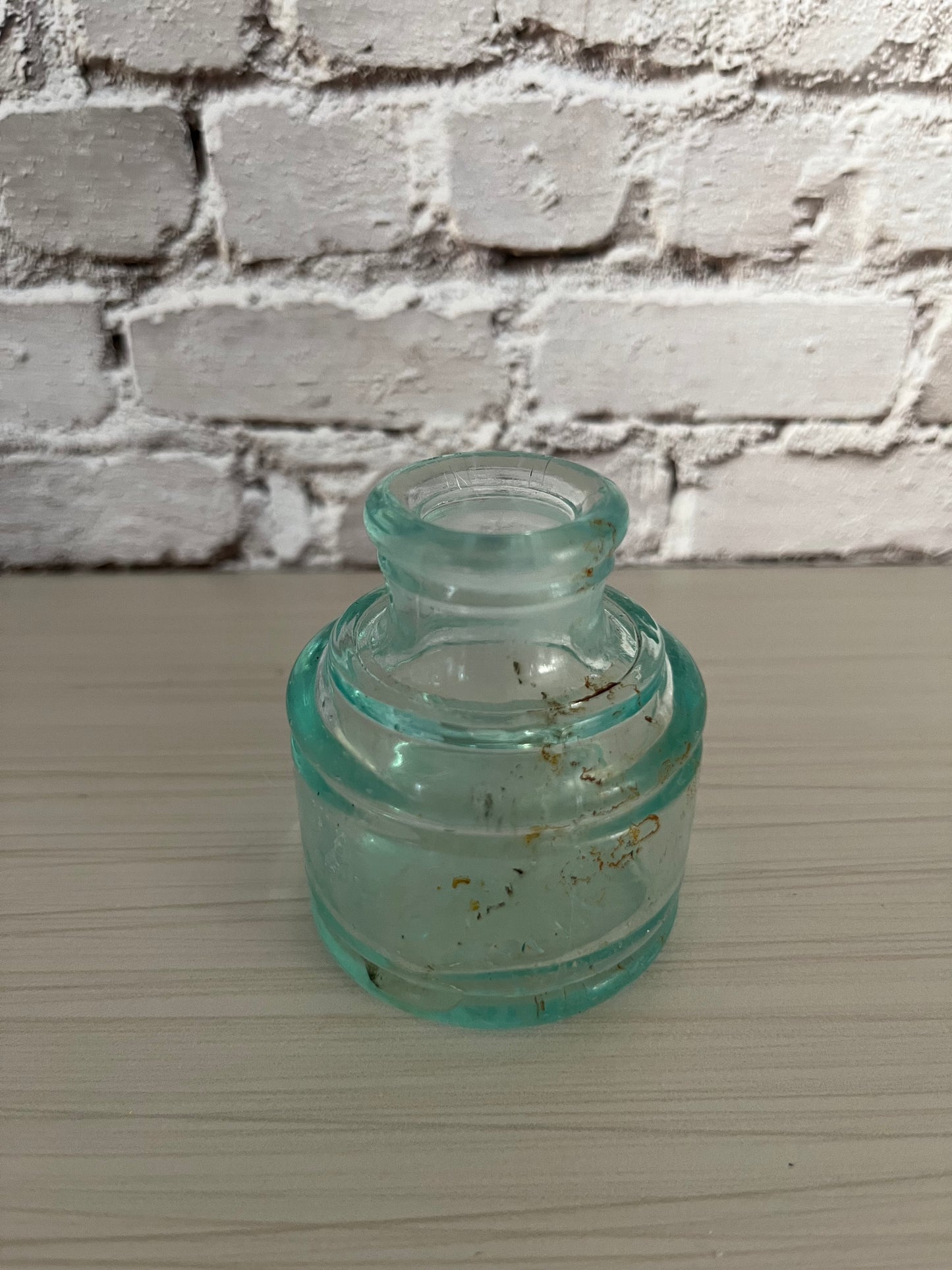 Antique 1890s Sanford’s Aqua Glass Inkwell Bottle #39 – 2.5” Tall