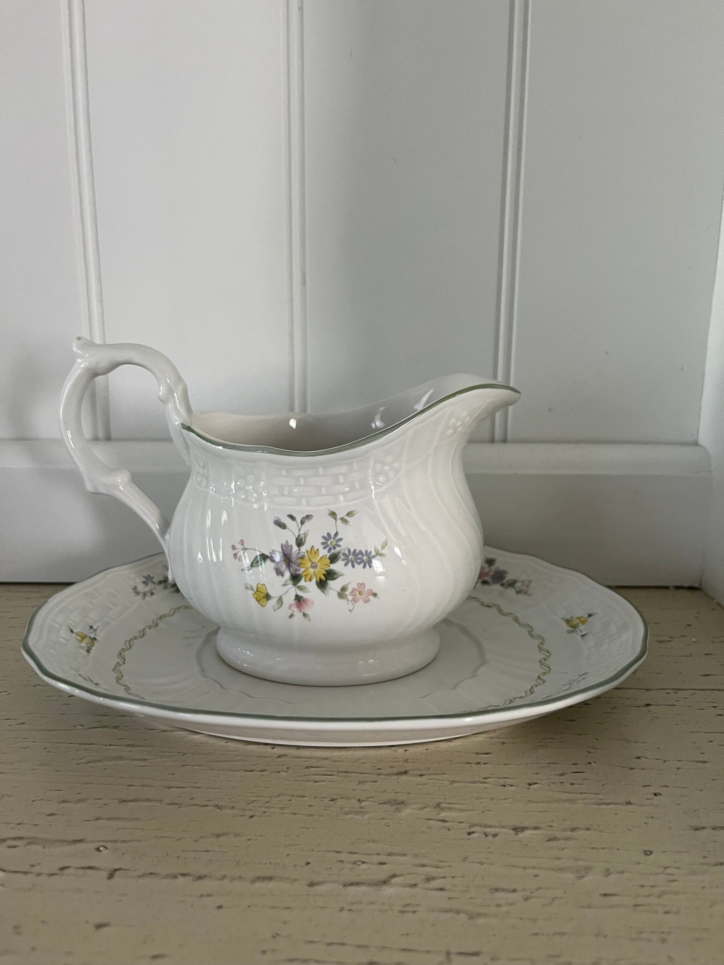 Vintage c 1980’s Mikasa Renaissance Antique Rose Floral Creamer & Underplate Set Japan