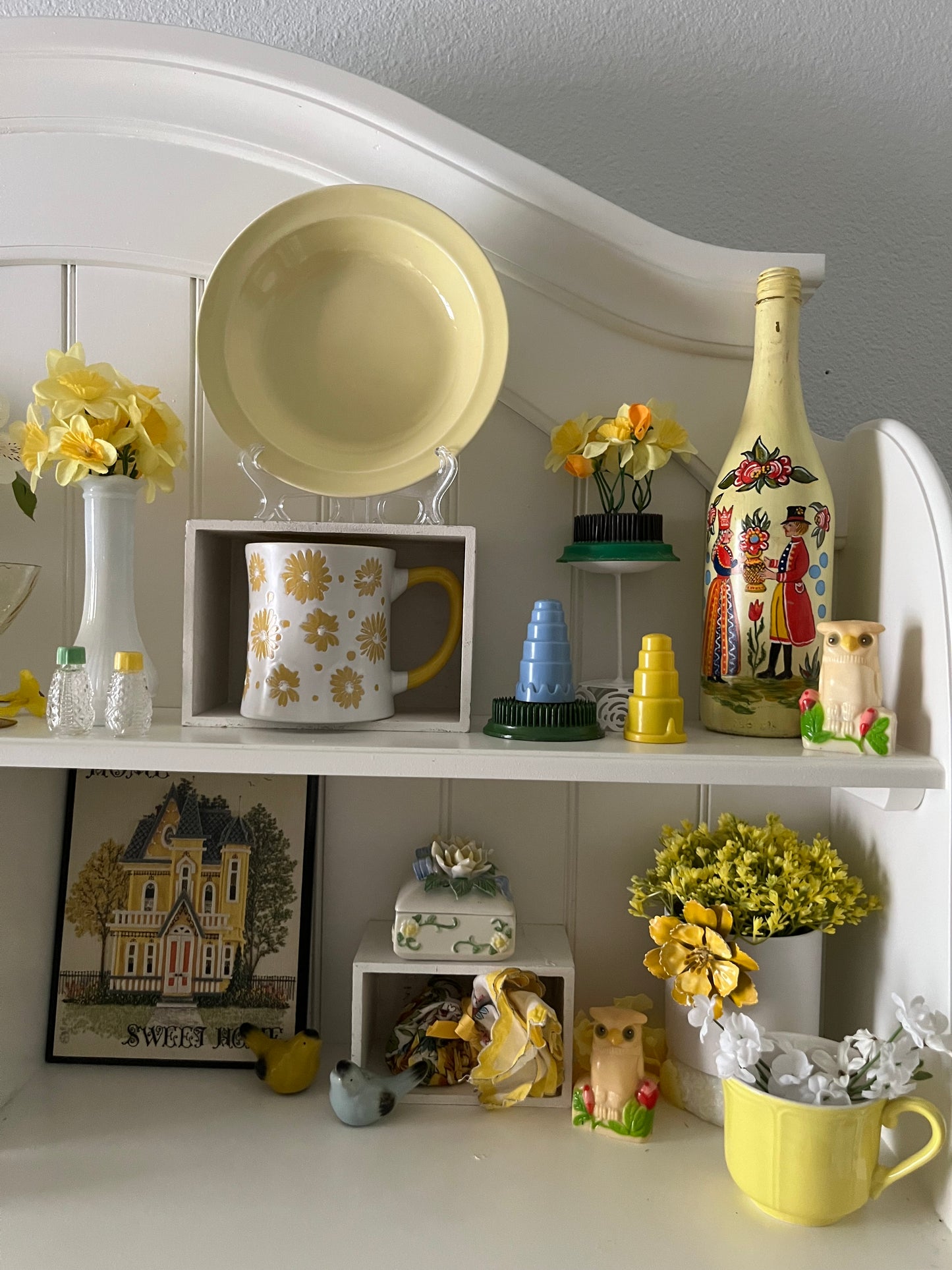 Vintage Ceramic Bird Salt & Pepper Shaker Set – c. 1990s Glazed Yellow & Blue Pair