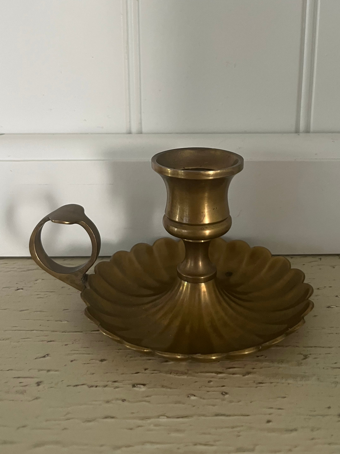Mid-century Brass Chamberstick Candle Holder with Scalloped Shell Shape Drip Tray & Finger Loop, Regency revival style