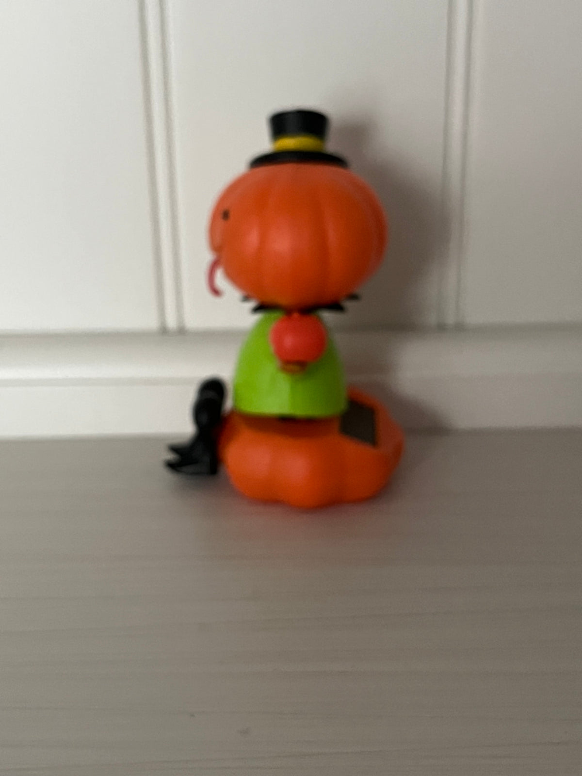 Small Retro Solar Dancing Pumpkin Bobblehead Figurine | Halloween Trinket Décor
