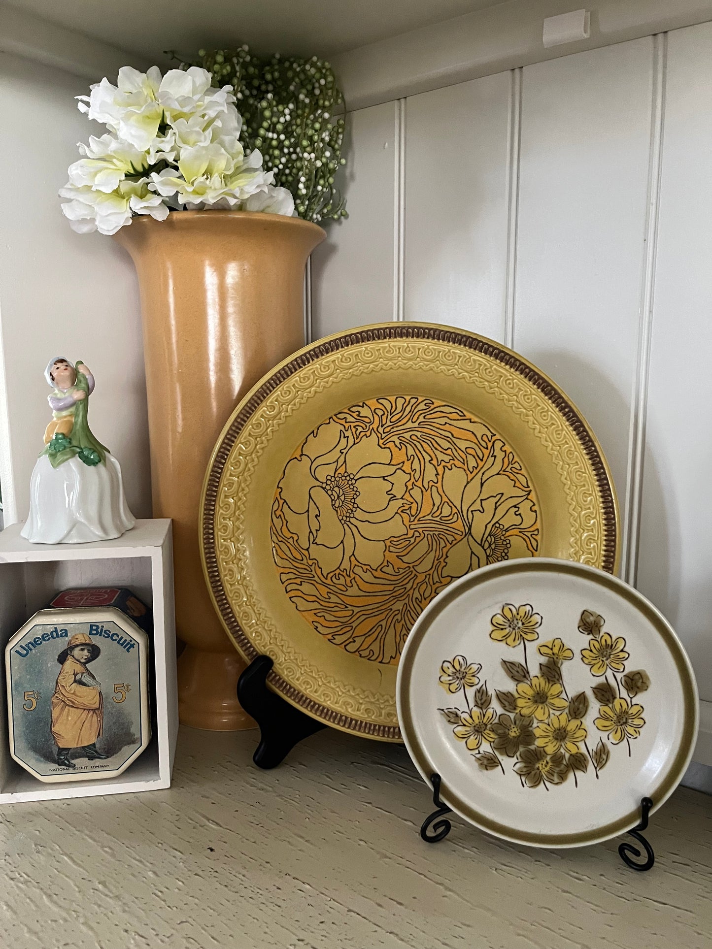 Vintage Franciscan Earthenware “Amapola” Dinner Plates – Set of 2 – Mustard Yellow Floral California Pottery