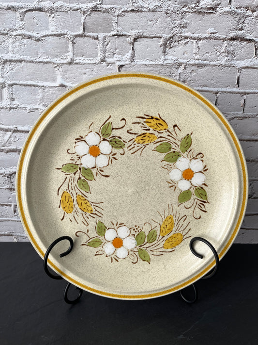 Vintage Hearthside Garden Festival “Prairie Flowers” Stoneware Dinner Plate 1970s Japanese Flower Power Style