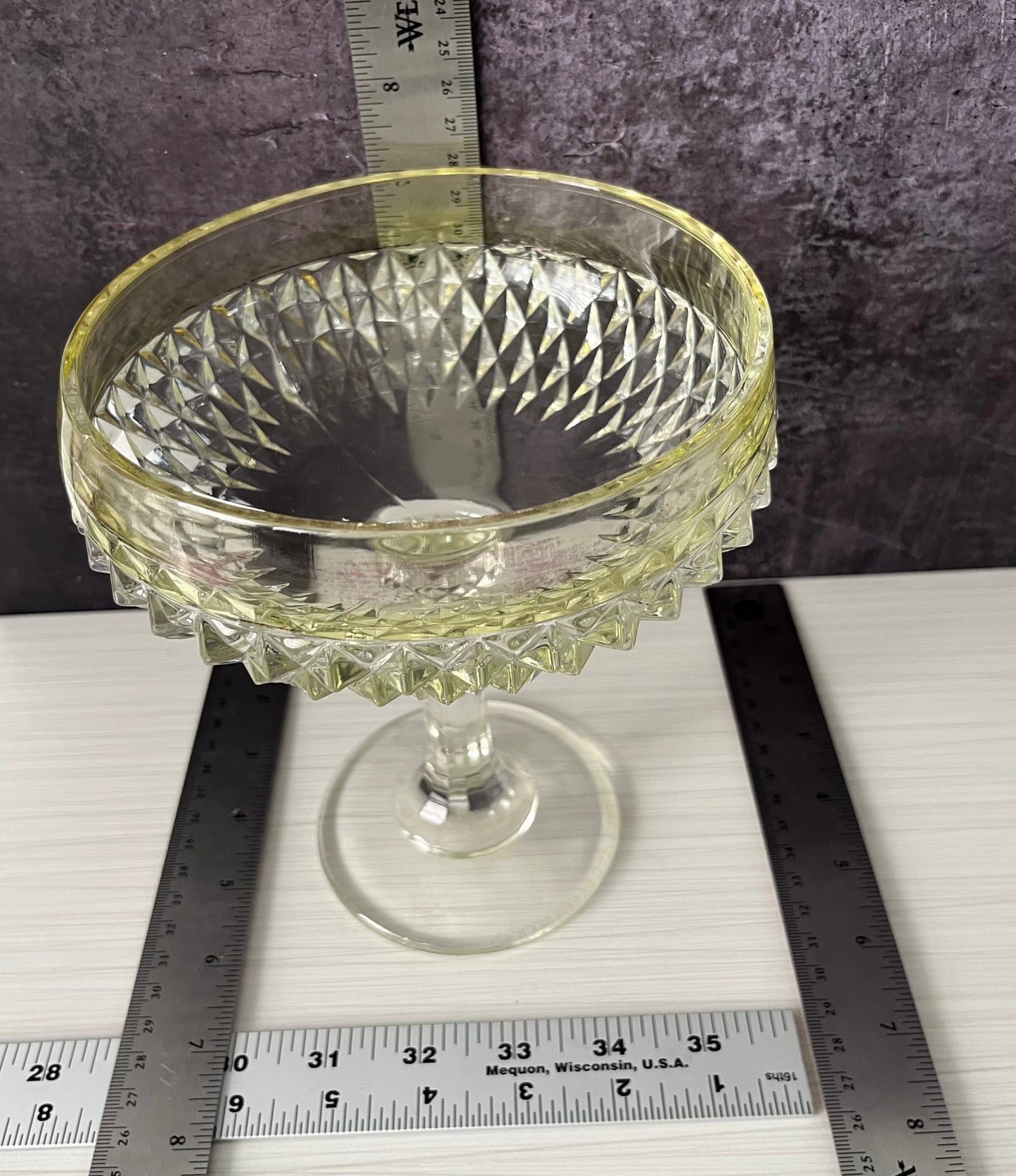 Vintage Indiana Glass Diamond Pattern Pedestal Compote Bowl – Yellow Tint Pressed Glass Dessert Dish (1960s–1970s)
