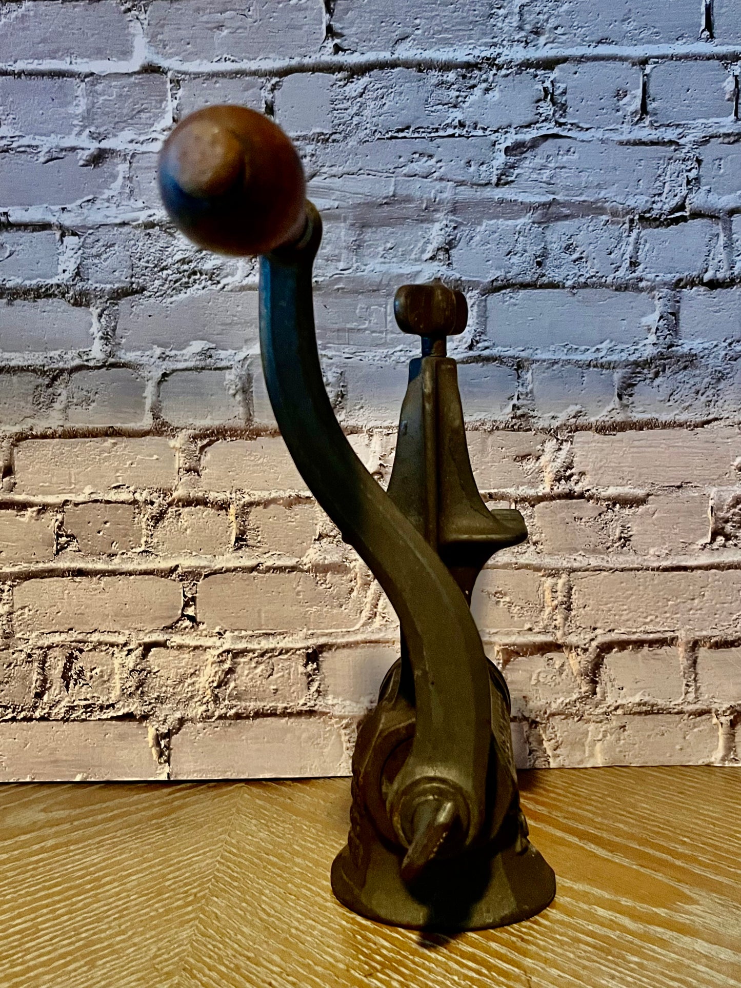 Antique Early 1900s Enterprise Manufacturing Company  No. 7 Cast Iron Food Chopper Grinder w/ Wood Handle | Primitive Farmhouse Kitchen Tool