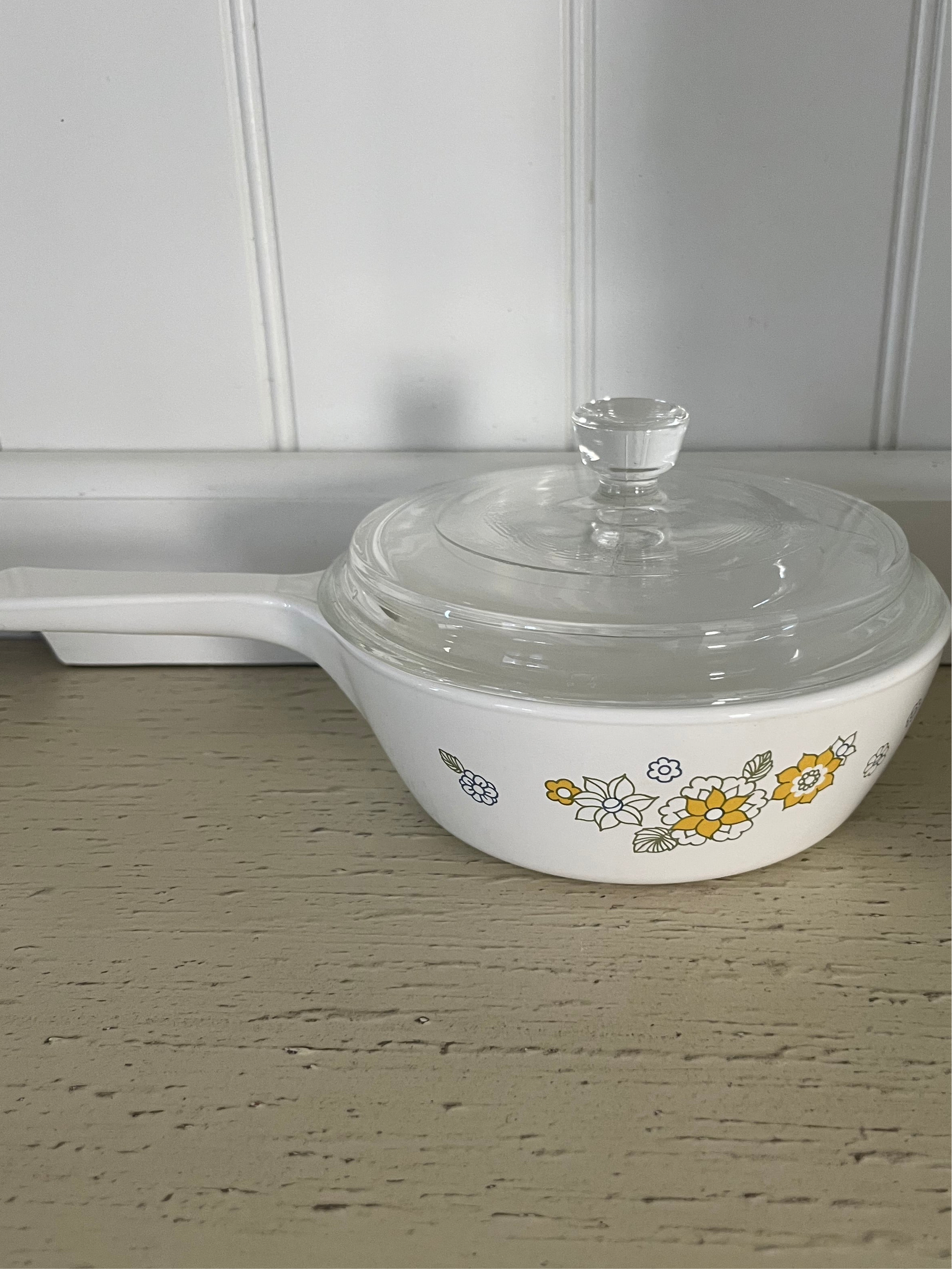 Vintage 1970s Corning Ware P-81-B Saucepan with Lid – “Floral