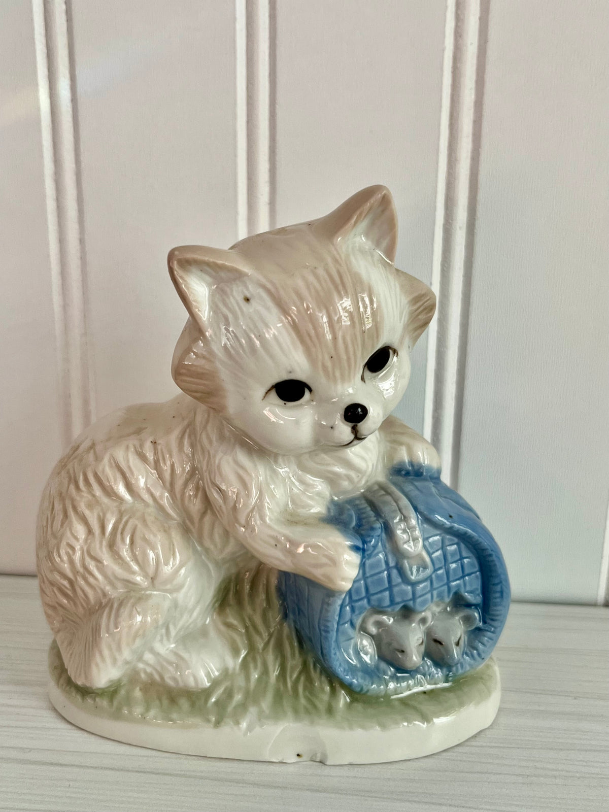 Vintage Kitsch  Artmark Cat with Mice in Blue Basket Porcelain Figurine | 1970s–80s