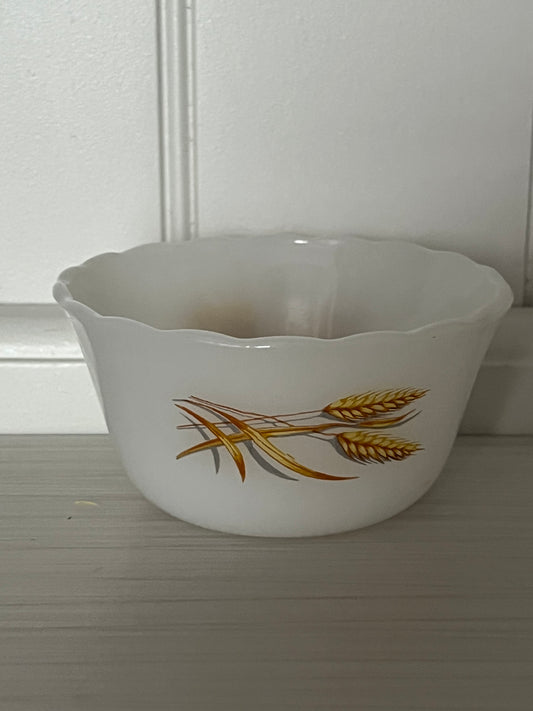 Vintage 1960s Fire-King Milk Glass Custard Cup Ramekin #424 – Golden Wheat Pattern – 6 oz