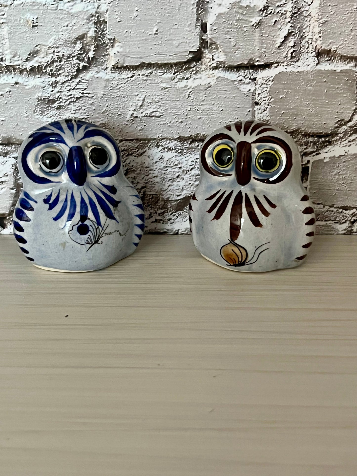 Tonala Style -Retro Mexican Pottery Owl Salt & Pepper Shaker Pair – Blue & Brown (c. 1970s–1980s) Numbered 427
