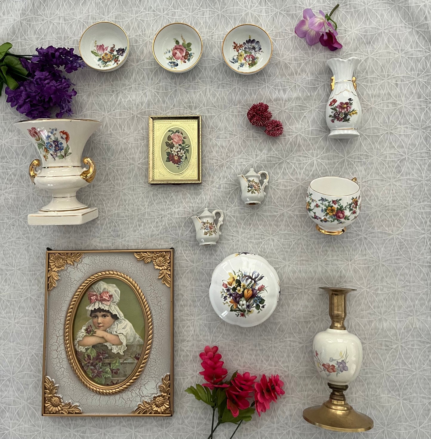 Beautiful Circa 1980’s Vintage Kaiser W. Germany Floral Bouquet White Porcelain Small Trinket Dishes (Set of 3) with Gold Trim – 3” – 7oz