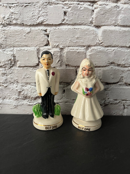1950s “Time Marches On” Bride & Groom Salt & Pepper Shakers – Before & After Marriage Novelty Japan Ceramic