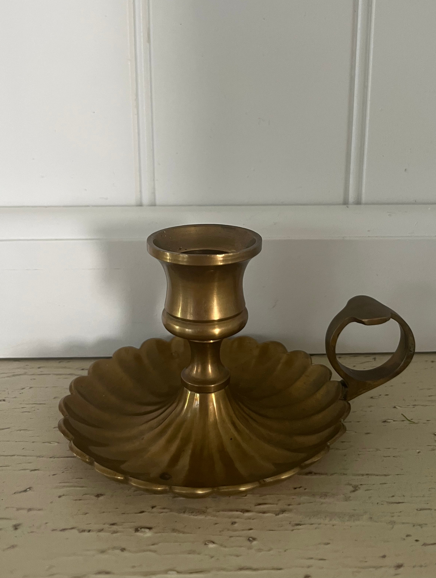 Mid-century Brass Chamberstick Candle Holder with Scalloped Shell Shape Drip Tray & Finger Loop, Regency revival style