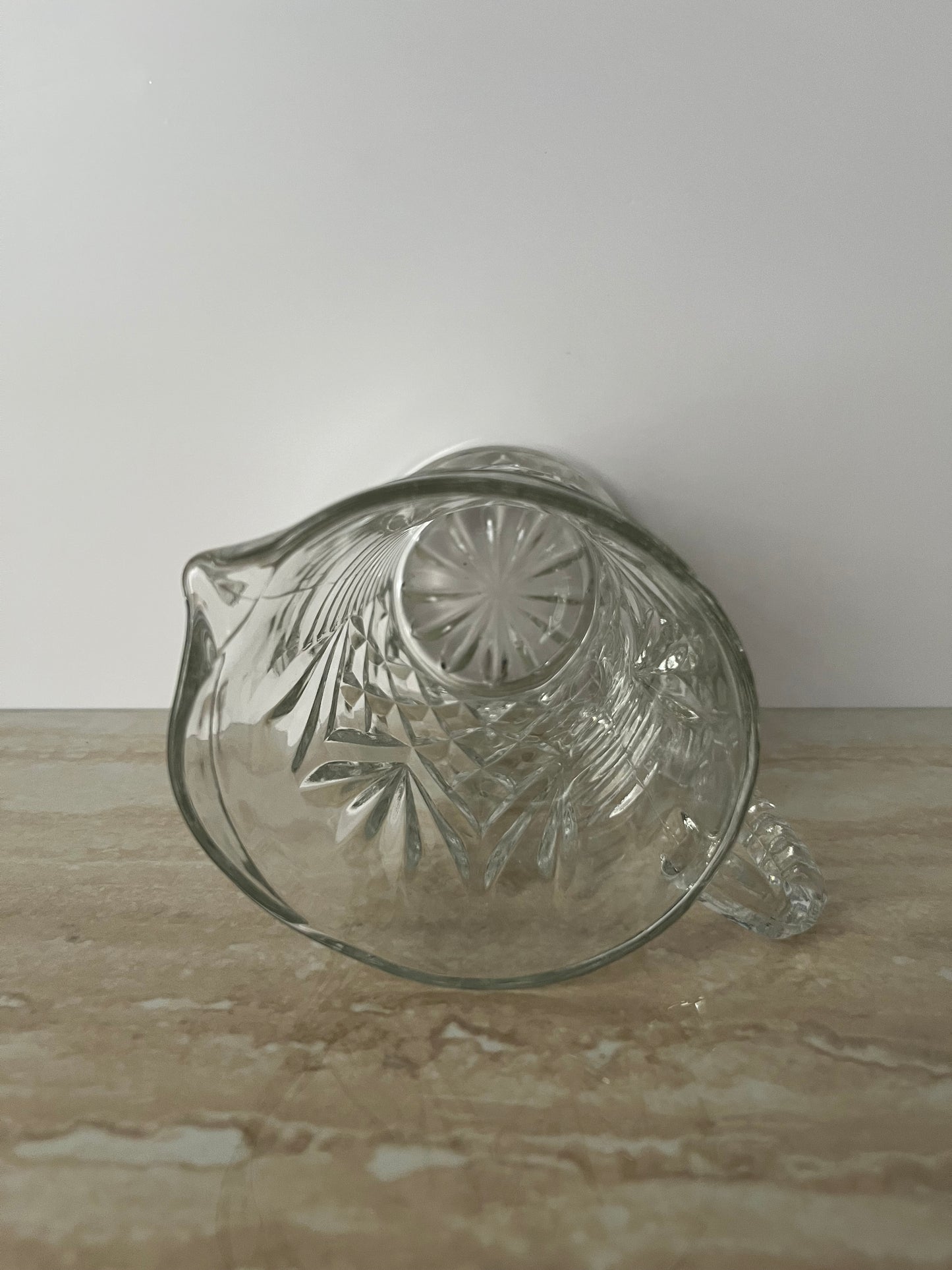 Vintage Anchor Hocking Prescut Pineapple & Fan Glass Creamer Pitcher – Early American Pressed Glass – 1960s Hospitality Pattern