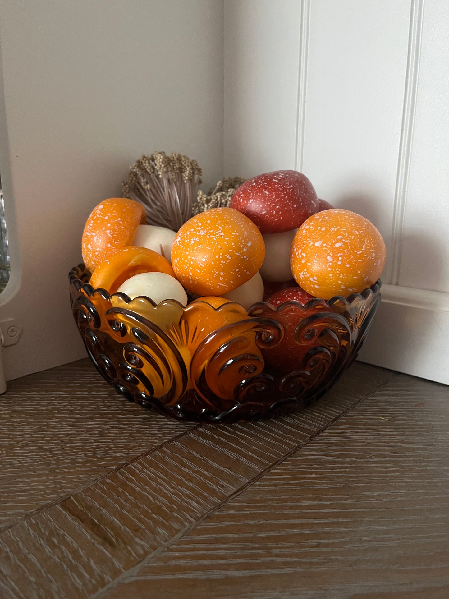 Vintage Amber Pressed Glass Scroll Bowl – Scalloped Rim Serving Bowl | c. 1960s–1970s
