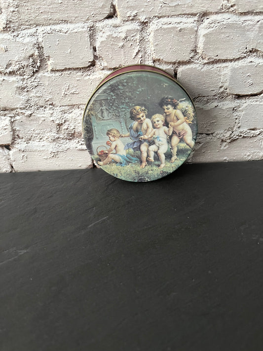 Vintage 1990s Victorian Cherub Garden Tin & Cork Coaster Set with Storage Tin – Romantic Putti Angel Artwork