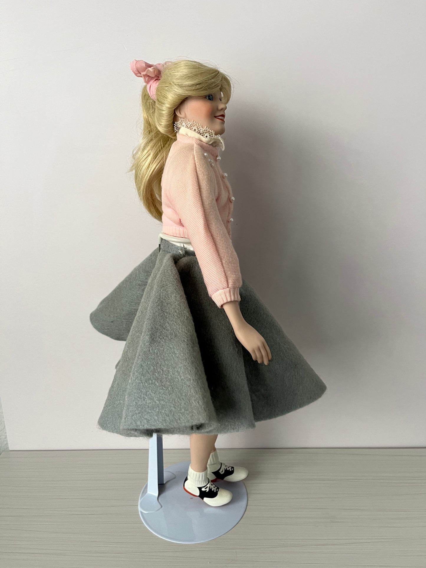 Vintage 1991 “Peggy Sue” Porcelain Collector Doll by Edwin M. Knowles – 16” Tall with Poodle Skirt & Pink Cardigan
