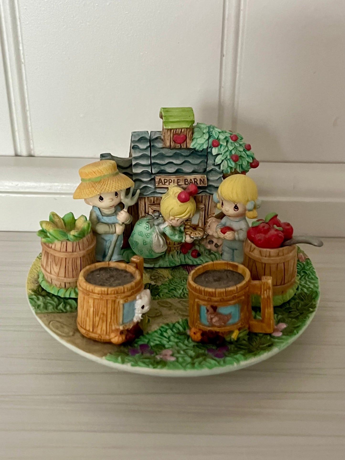 Vintage Precious Moments Apple Barn Harvest Figurine Scene – 1990s Miniature Country Village Tea Set