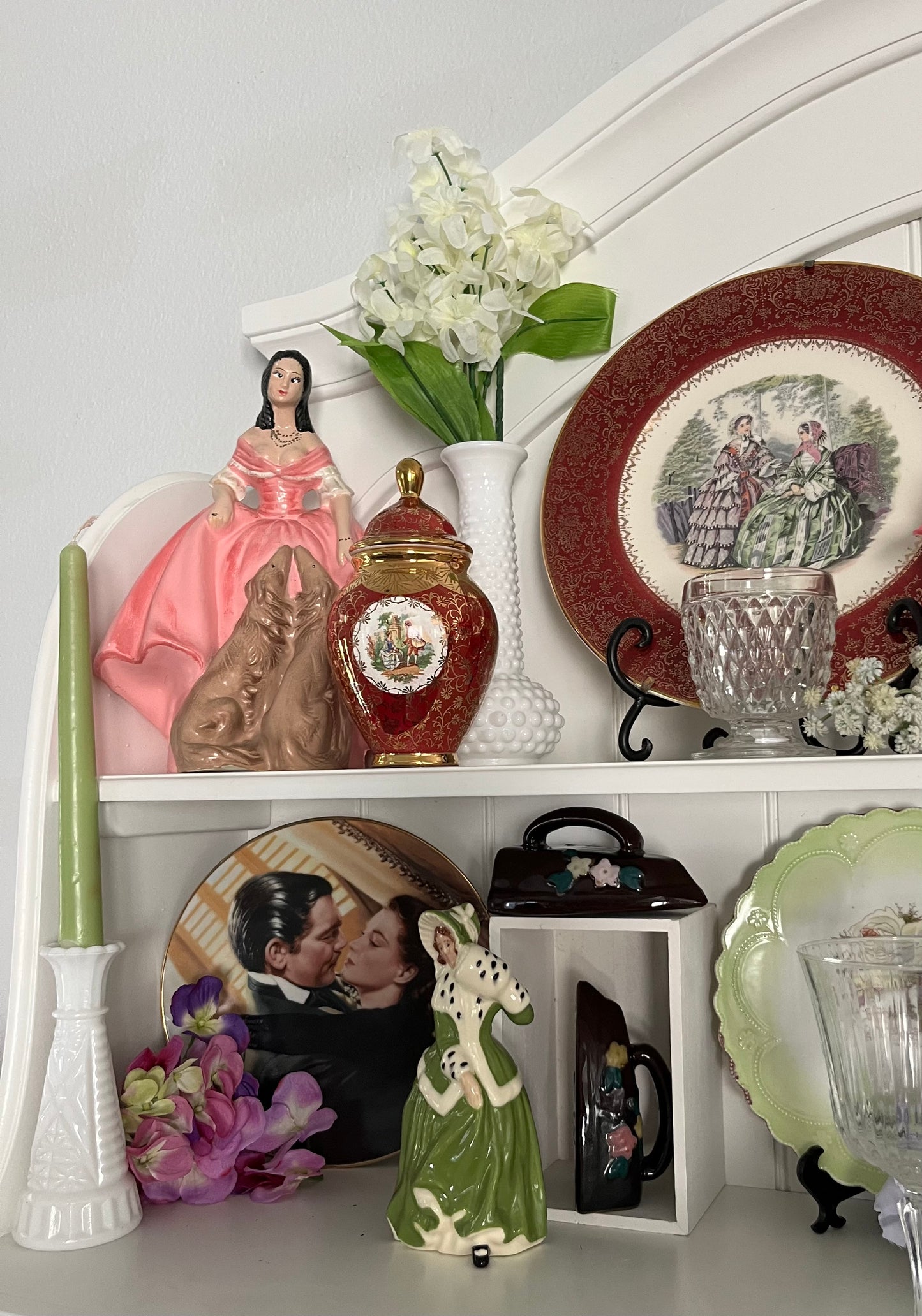 Vintage 1950’s EO Brody Co. White Milk Glass Hobnail Bud Vase