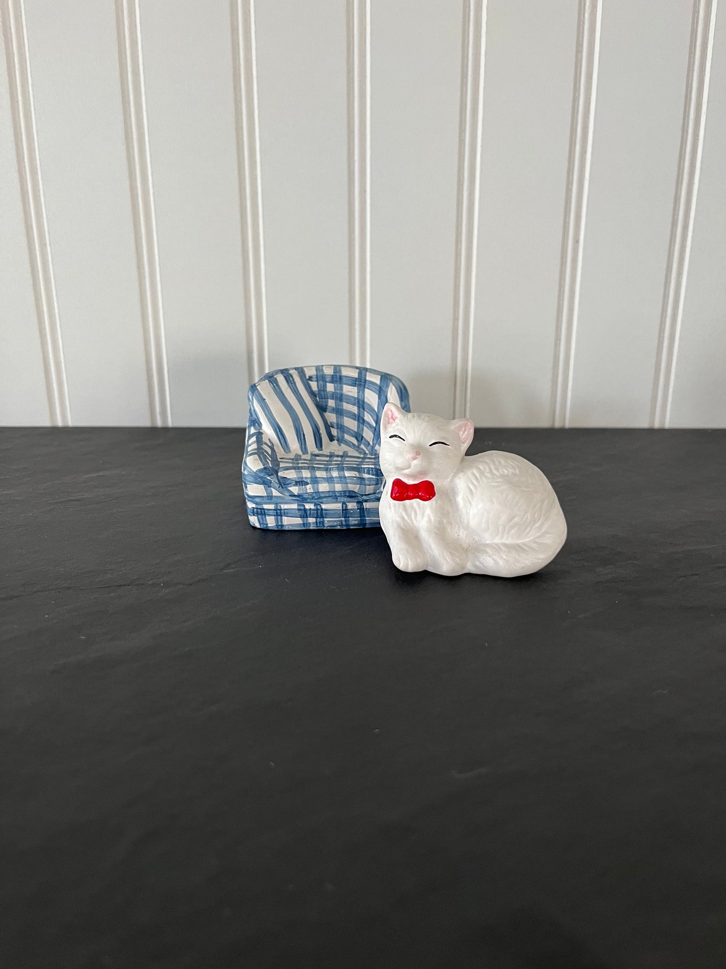 Vintage 1990s White Cat Salt & Pepper Shaker Set – Blue Gingham Chair, Red Bow, Made in China