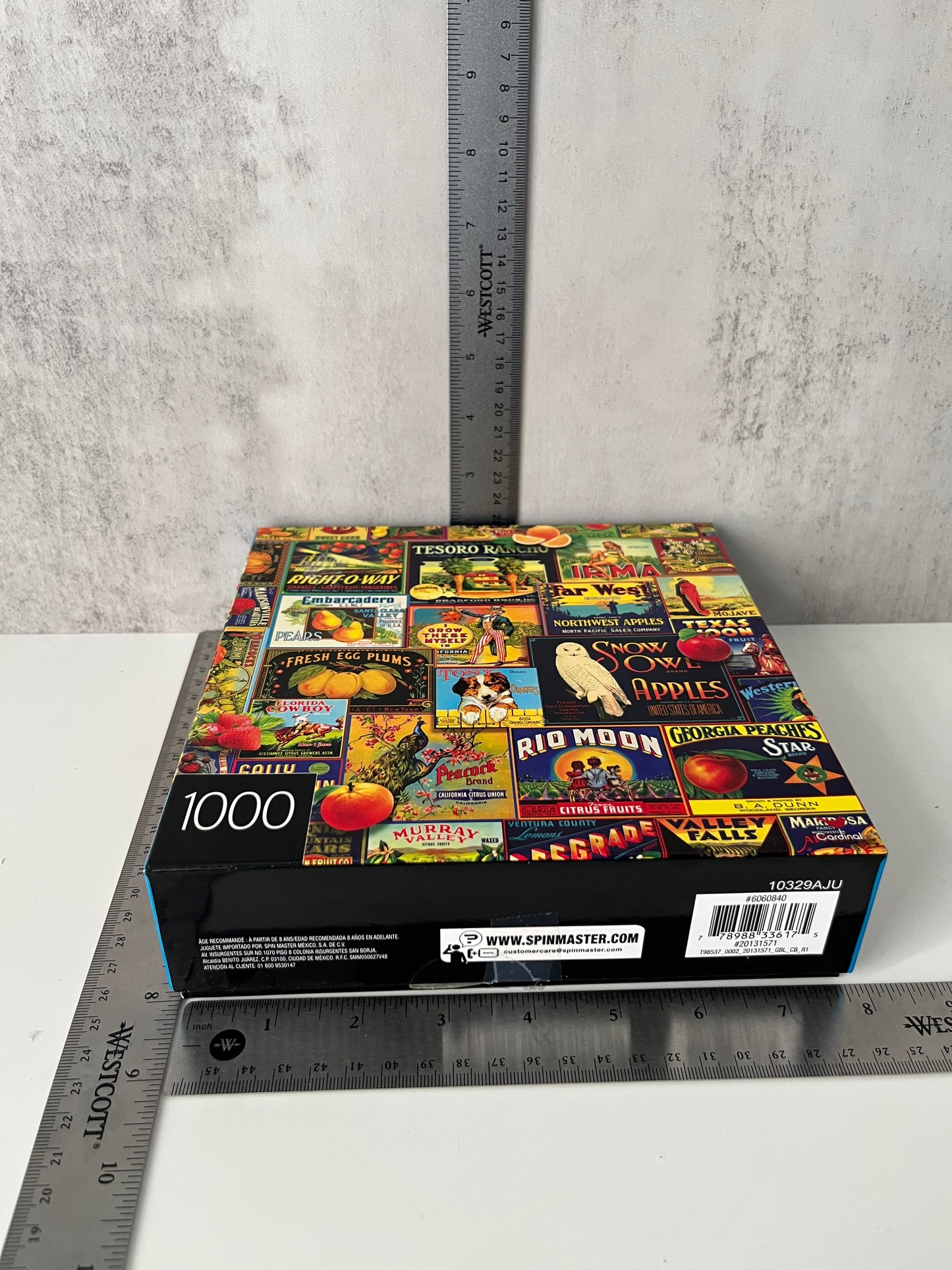Vintage Style Fruit Crate Label Collage 1000-Piece Puzzle (2010s) – Retro Produce Advertising Art