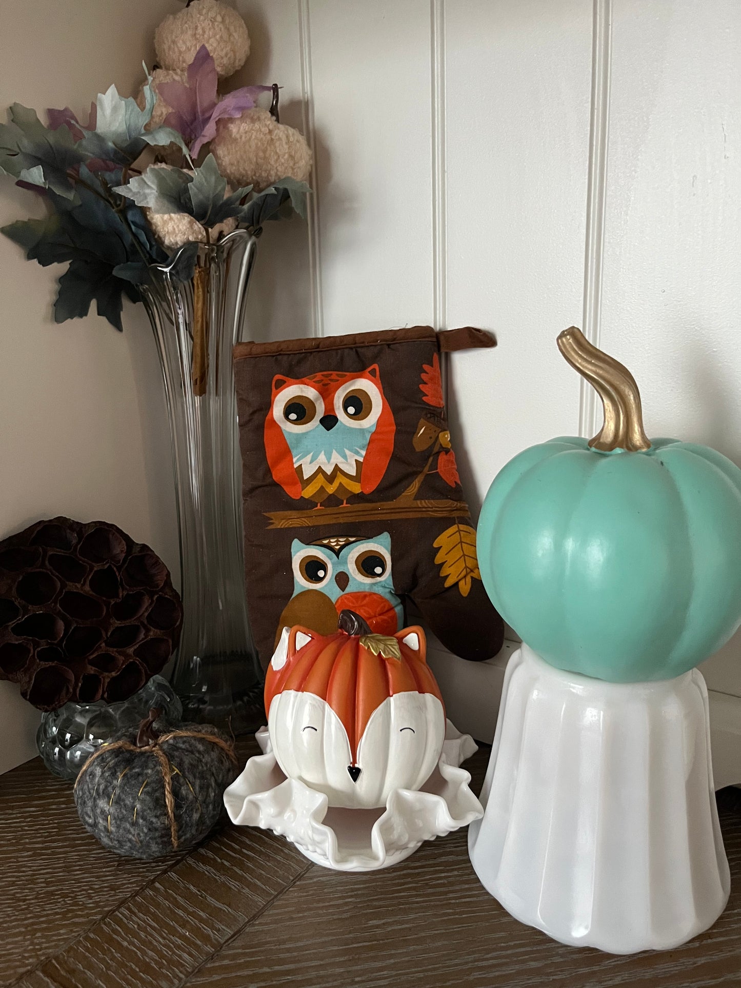 Retro Woodland Owl Quilted Oven Mitt – Brown & Teal Autumn Kitchen Decor (c. 2010s)