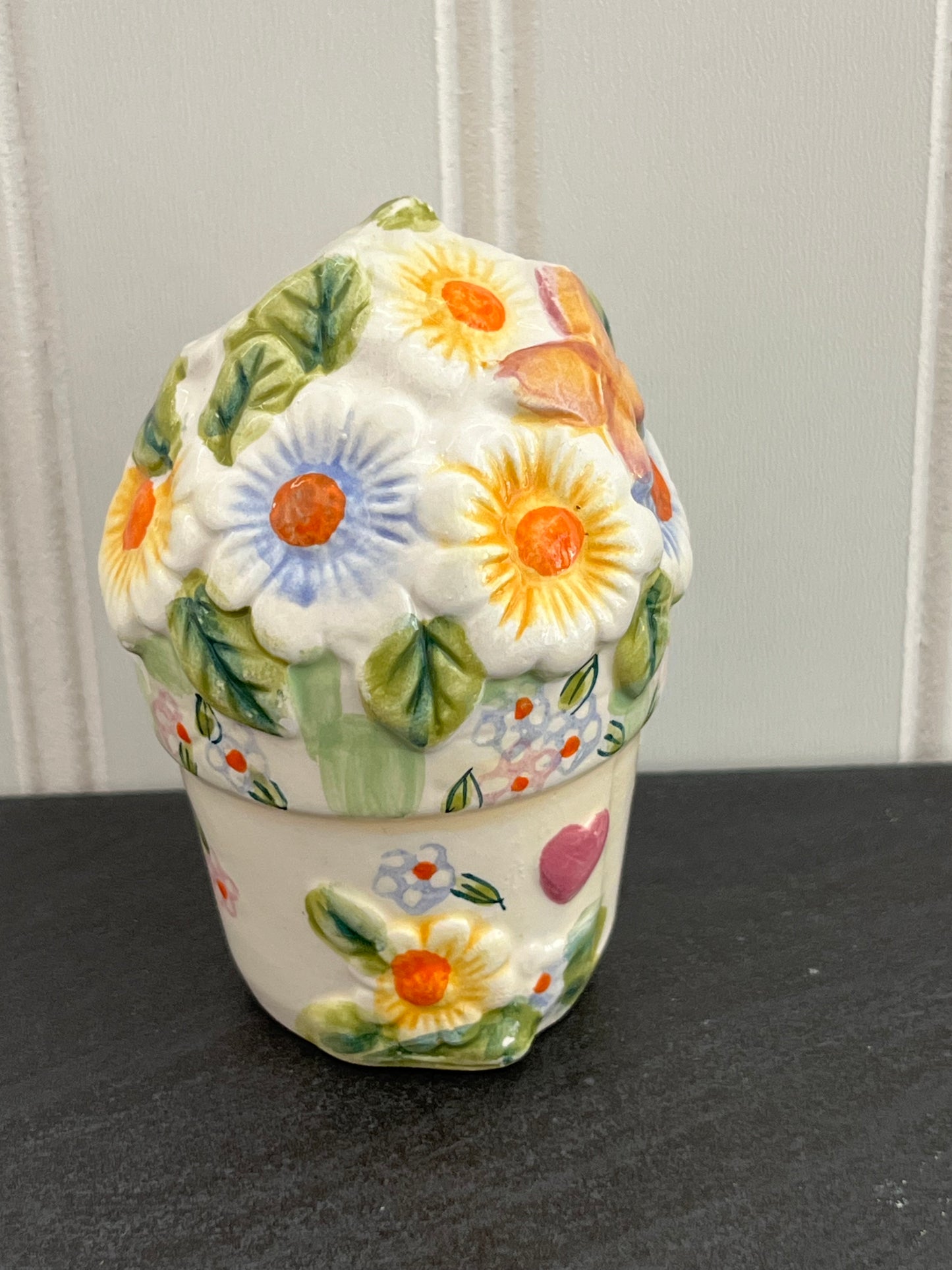 Ceramic Cute Flower Pot & Bunny with Flower Salt & Pepper Shaker Set