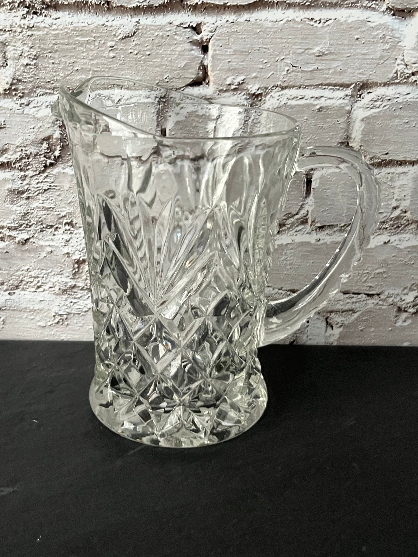 Vintage Anchor Hocking Prescut Pineapple & Fan Glass Creamer Pitcher – Early American Pressed Glass – 1960s Hospitality Pattern