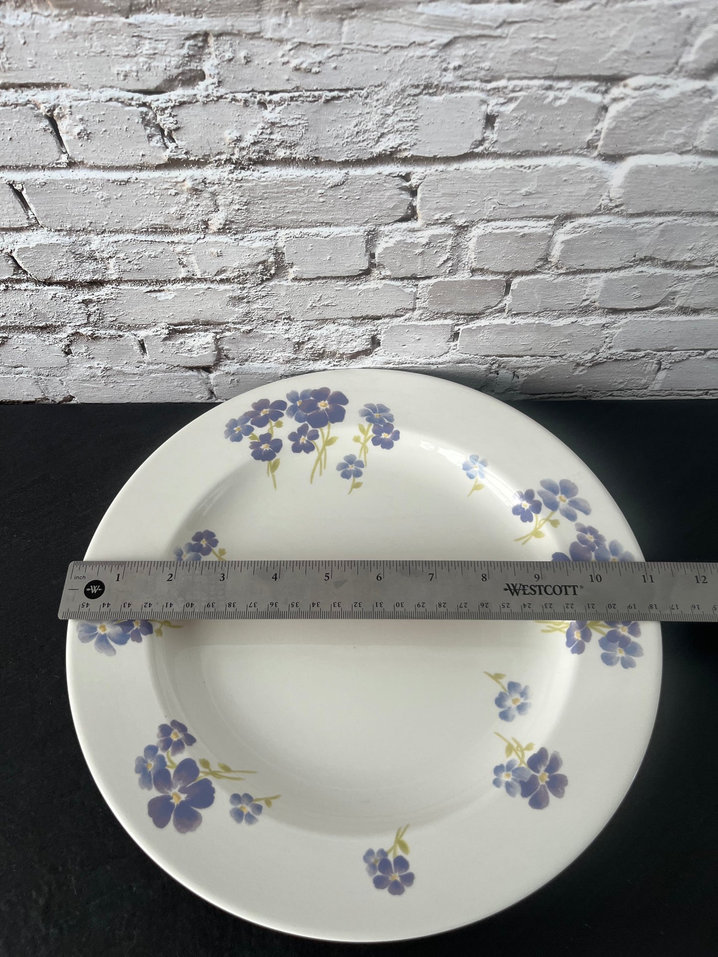 Martha Stewart MSE “Forget Me Not” 11” Dinner Plate – Late 1990s Cottage Floral – 1 Available