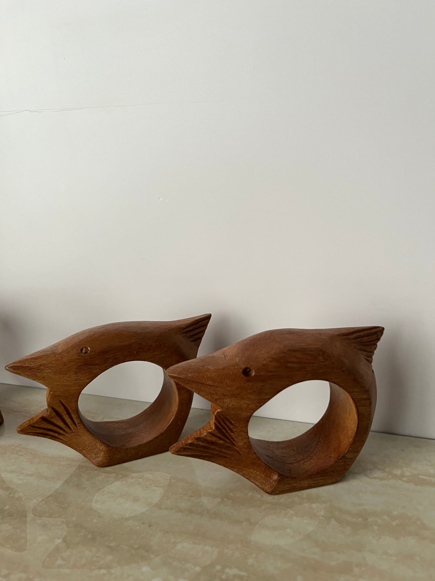Vintage 1970s Hand-Carved Wooden Fish Napkin Rings – Sculptural Mid-Century Modern Set of 4
