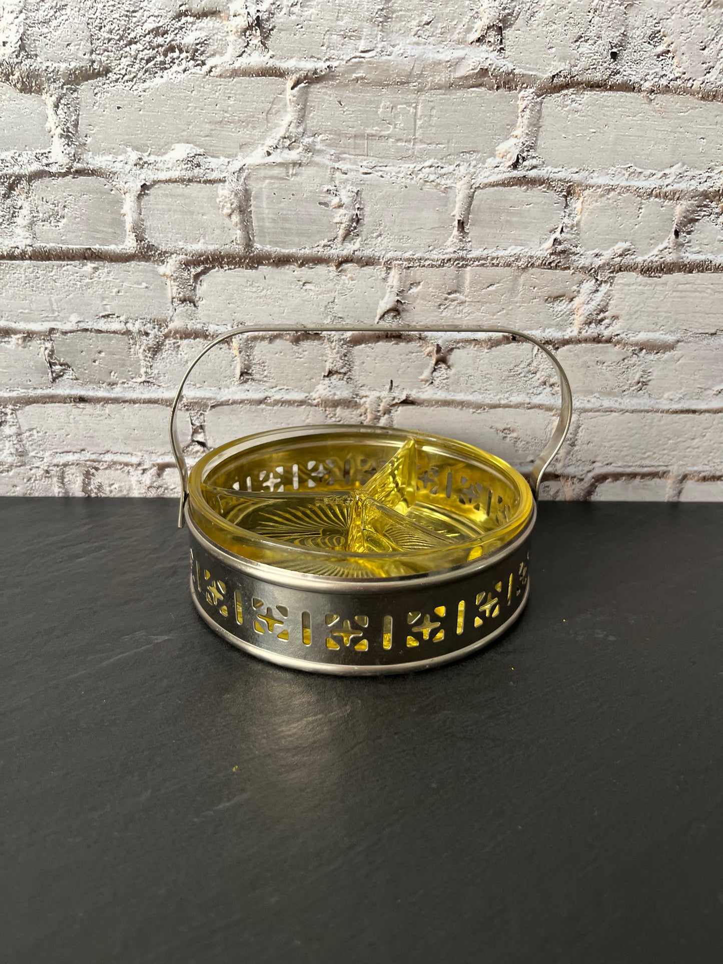 Vintage Yellow Depression Glass Divided Candy Dish with Silver Tone Basket Handle – 3 Section Relish Tray (1950s–1960s)