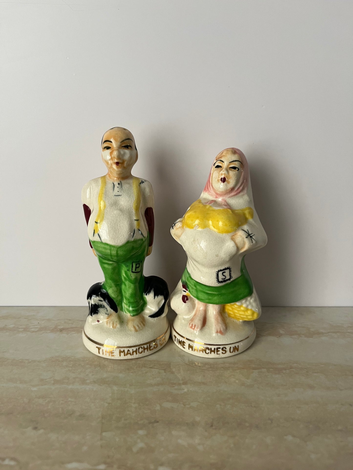 1950s “Time Marches On” Bride & Groom Salt & Pepper Shakers – Before & After Marriage Novelty Japan Ceramic