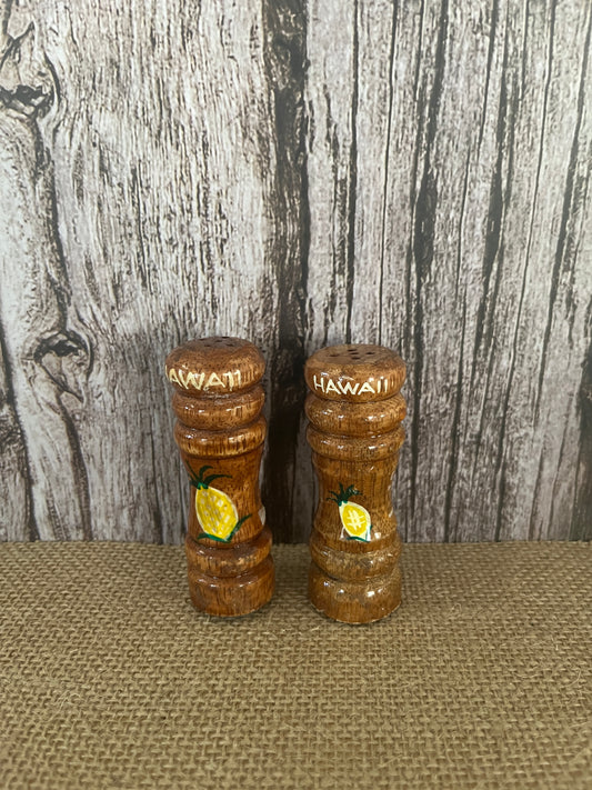 Aloha Tiki Islands Vintage Kitschy Souvenir Honey Wooden Salt & Pepper Shakers with Pineapple Design
