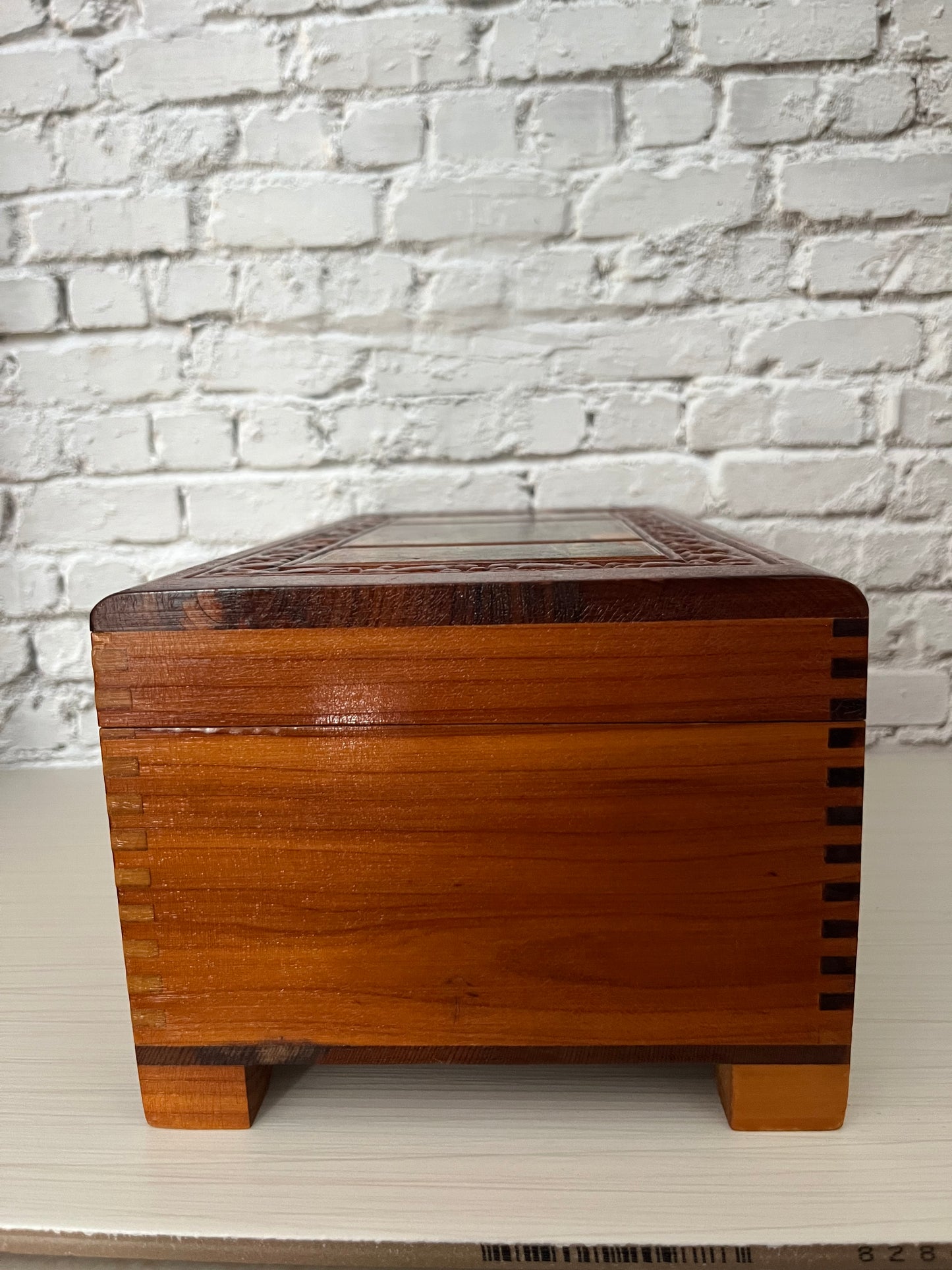 Retro 1940s–1950s Miss America Candy Cedar Gift Box w/ Mirror — Voneiff-Drayer Co., Baltimore MD