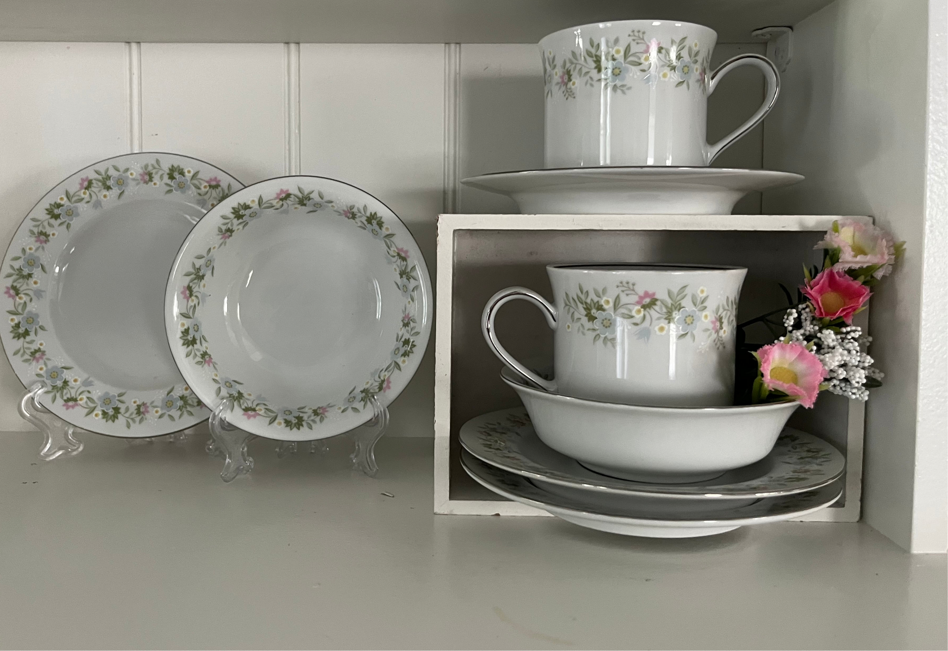 1980s Vintage Johann Haviland “Forever Spring” Mixed Dish Set – 2