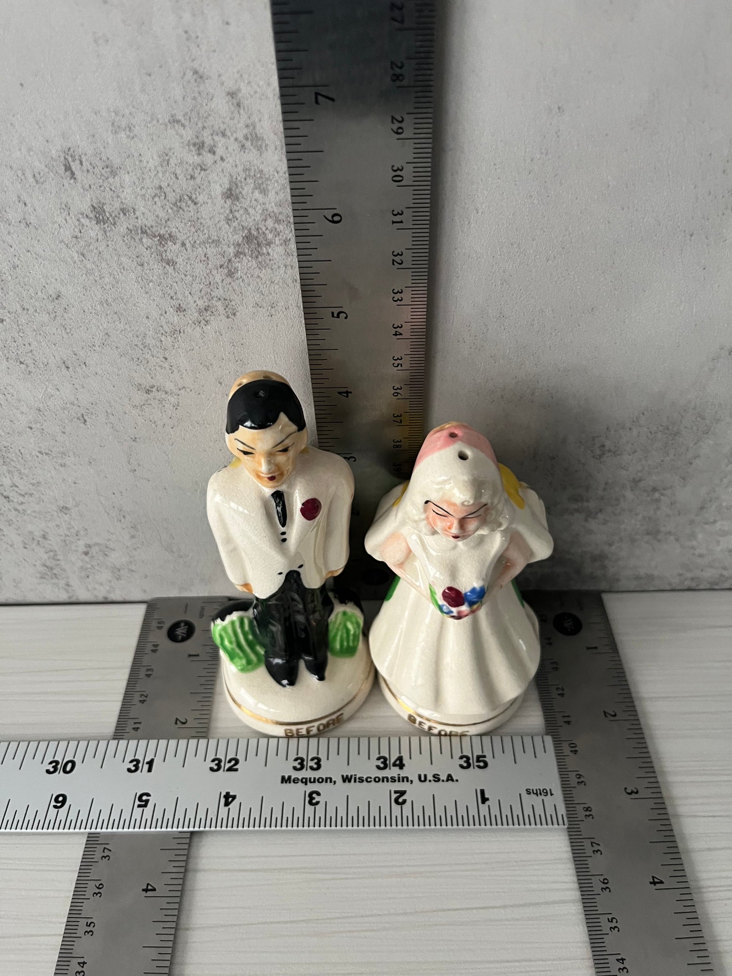 1950s “Time Marches On” Bride & Groom Salt & Pepper Shakers – Before & After Marriage Novelty Japan Ceramic