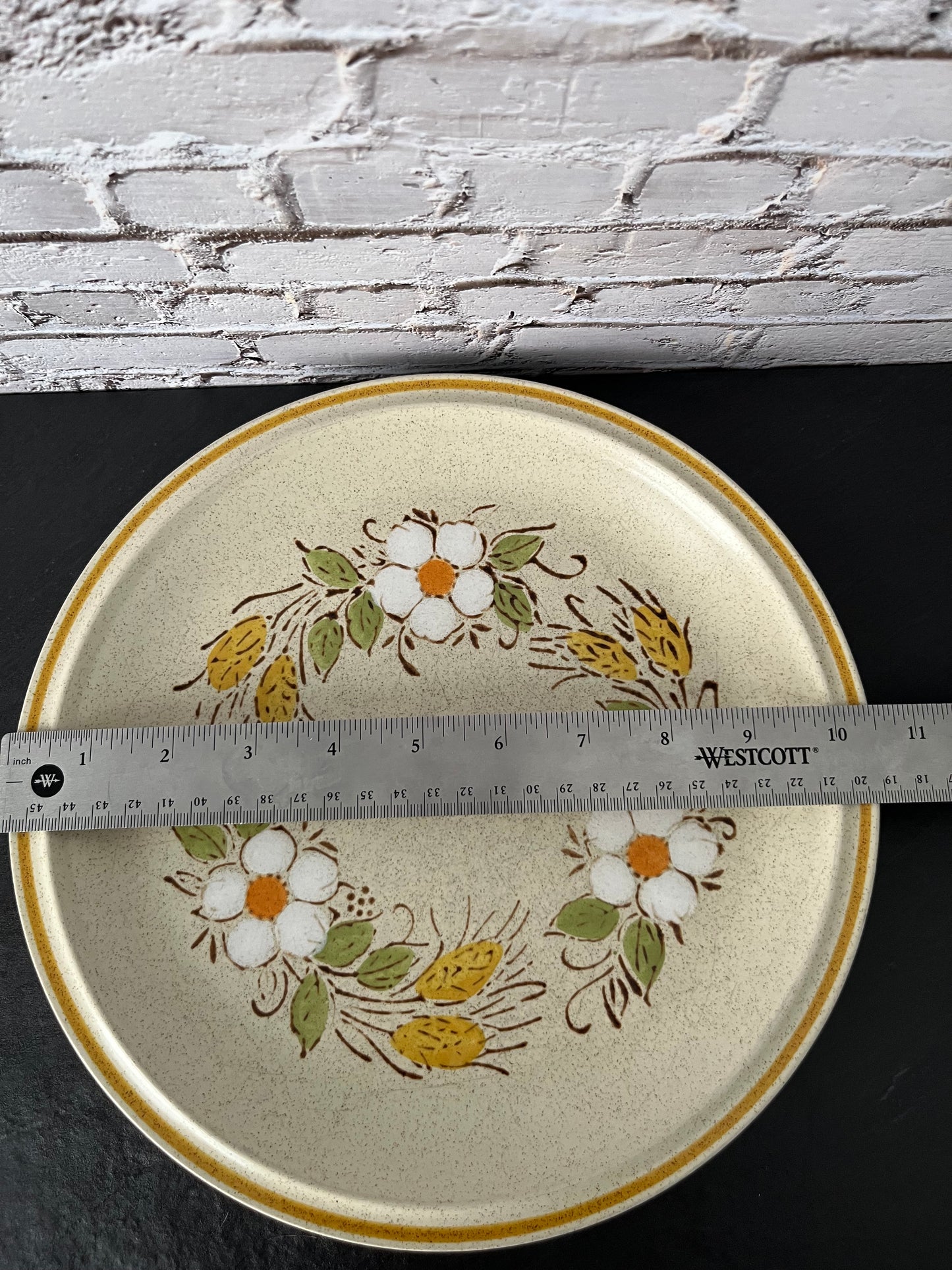 Vintage Hearthside Garden Festival “Prairie Flowers” Stoneware Dinner Plate 1970s Japanese Flower Power Style