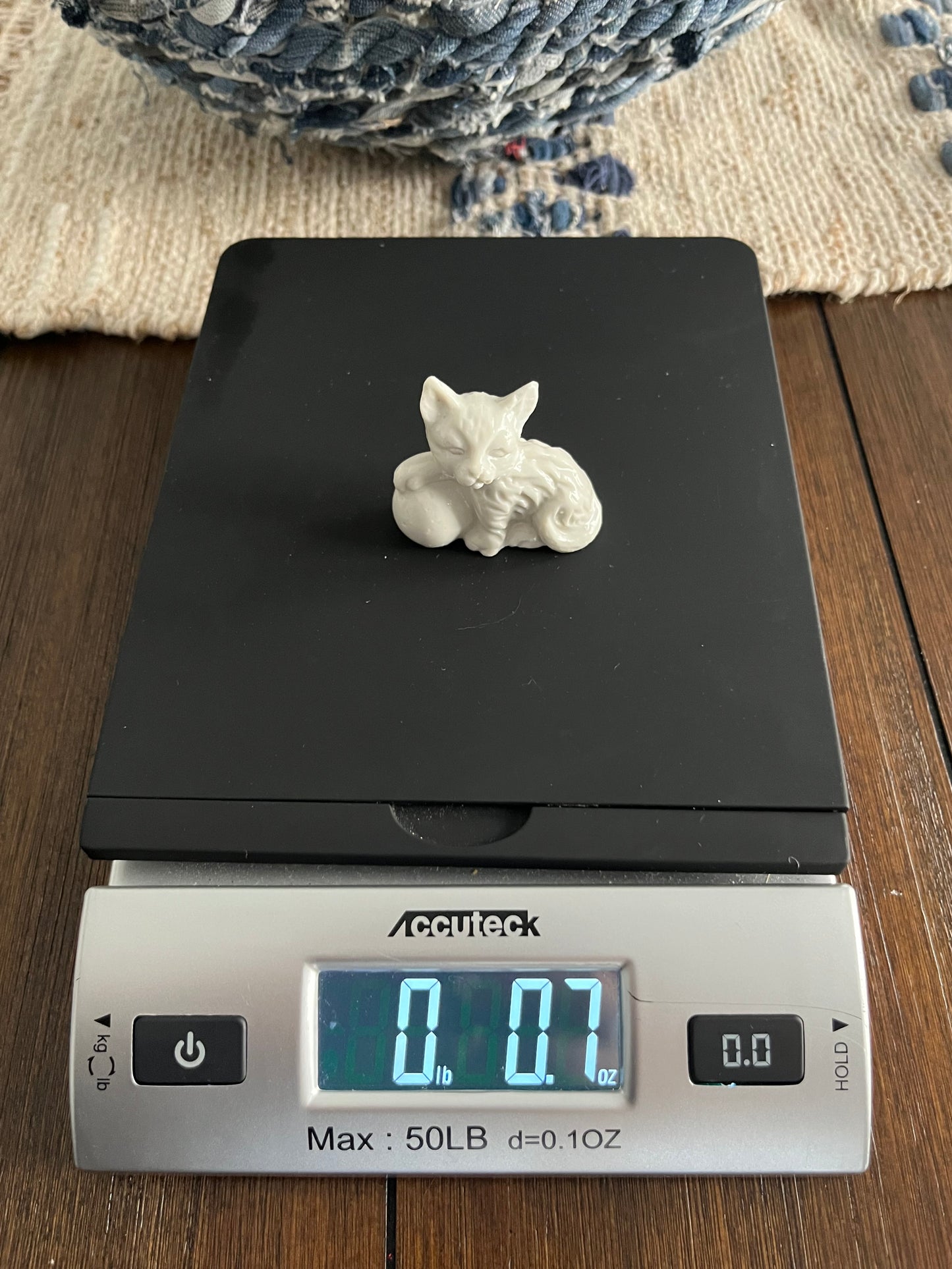 Vintage 1950s Tiny Mini Small 1” White Ceramic Sleeping Kitten Figurine – Made in Japan – Mid-Century Nursery Cat Decor