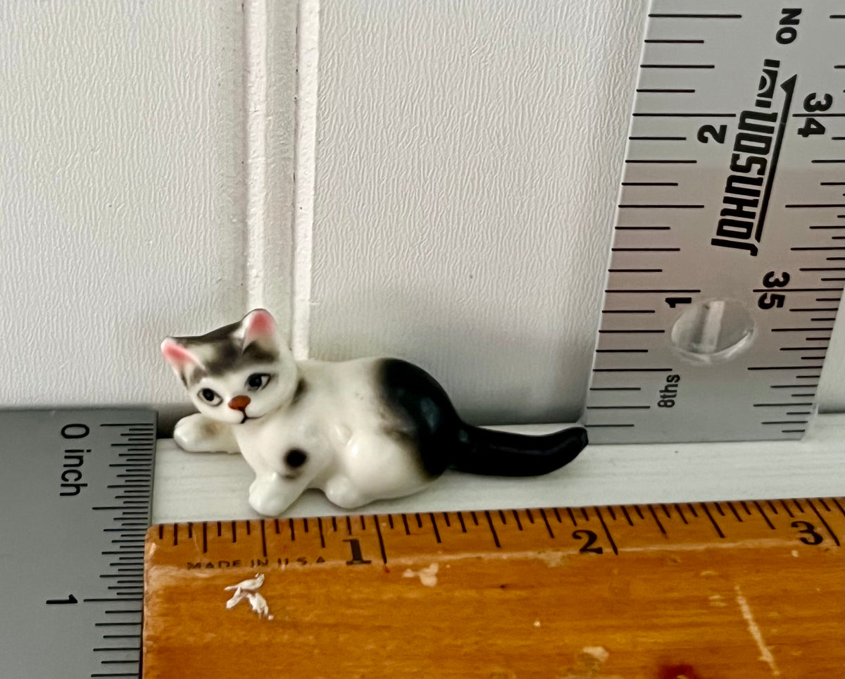 Vintage  c1960’s Kitsch Miniature Gray Black & White Kitten Figurines — Mid-Century Porcelain Cat Pair