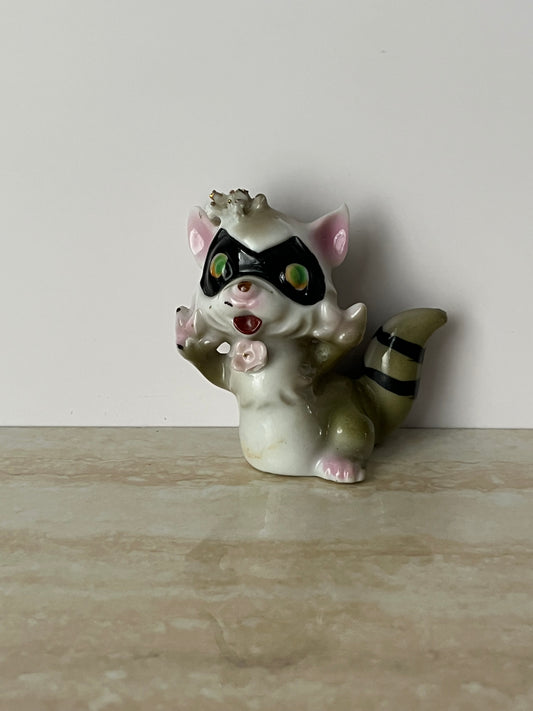 Vintage 1950s Spaghetti Ceramic Anthropomorphic Raccoon Salt Shaker