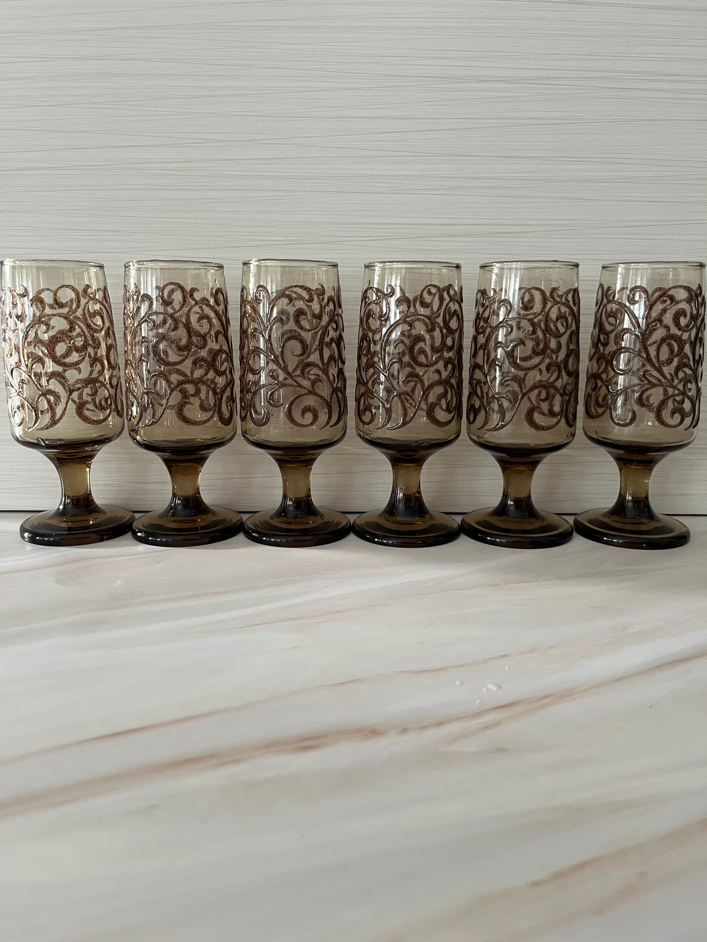 1970’s set of 6 Libbey stemmed small wine glasses / champagne flutes