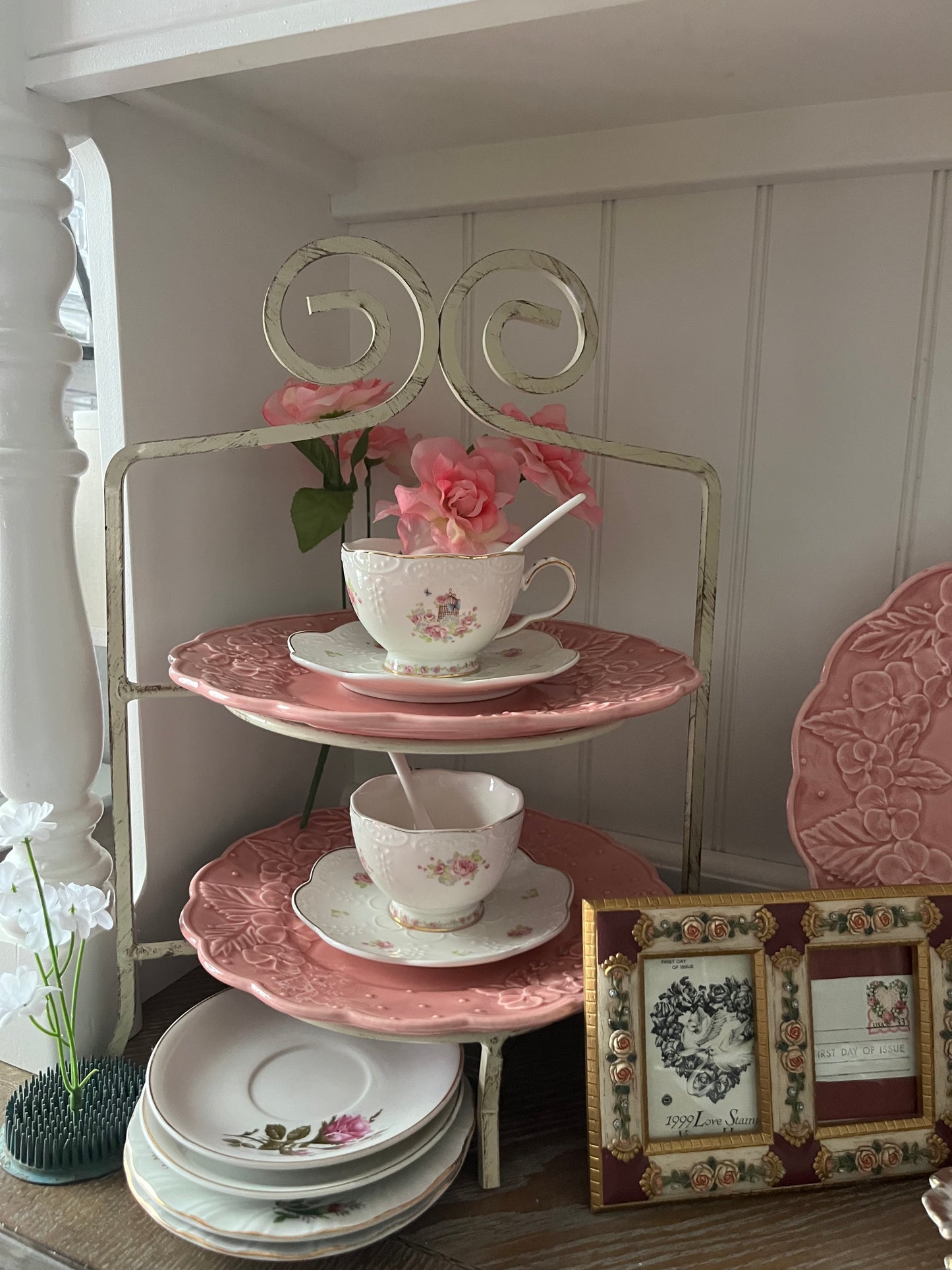 Vintage 1950s Made in Japan Pink Rose with Baby’s Breath  Saucers – Gold Rim Porcelain Floral (2 Saucer)