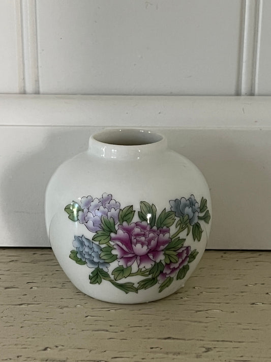 Vintage c 1980’s Hand-Painted Petite Floral Bud Vase | Pink & Blue Peony Porcelain Vase | Cottagecore Decor