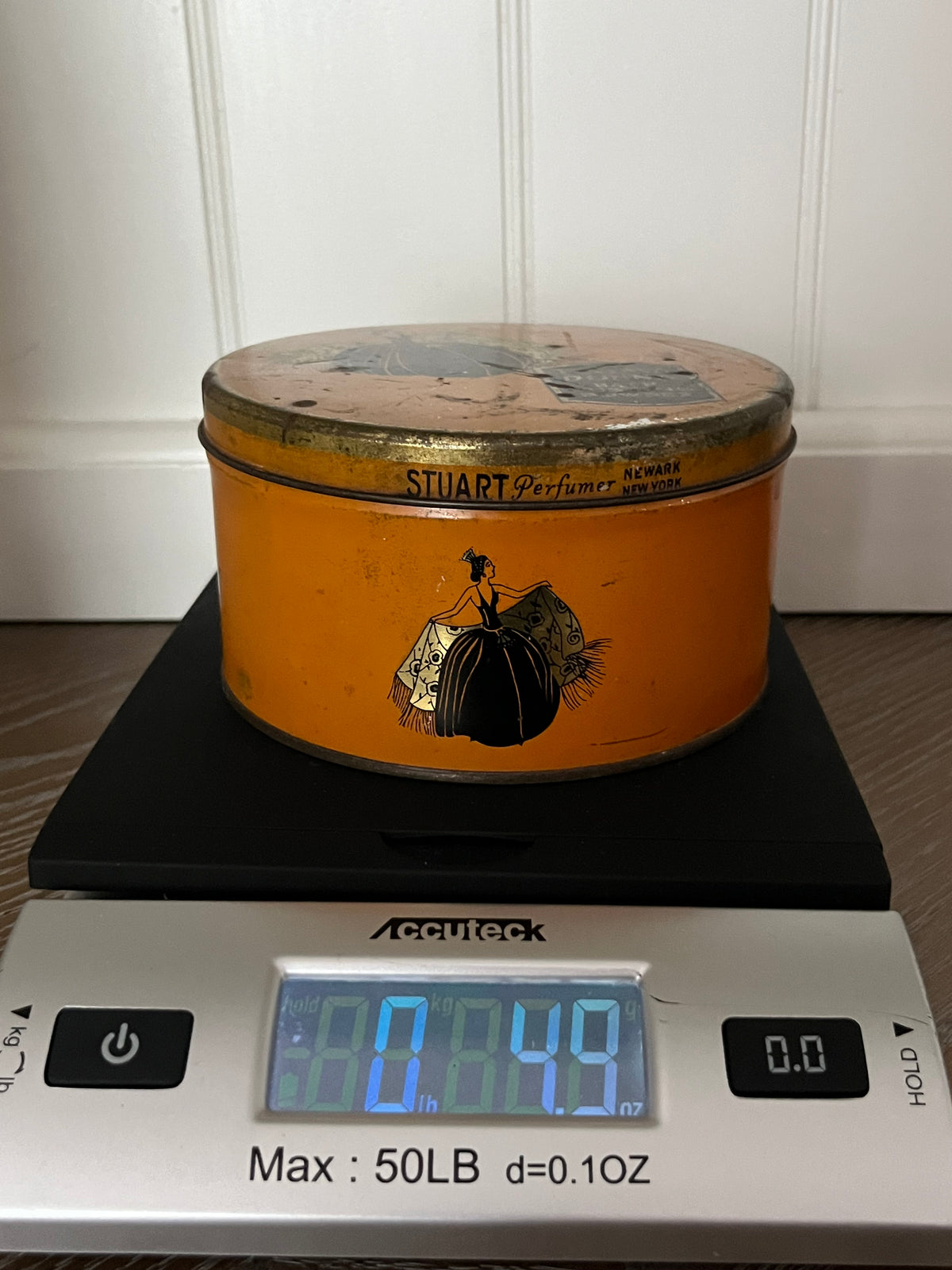 Antique 1920’s Stuart Perfumer Prima Donna Bath Dusting Powder Tin | Art Deco Vanity Advertising