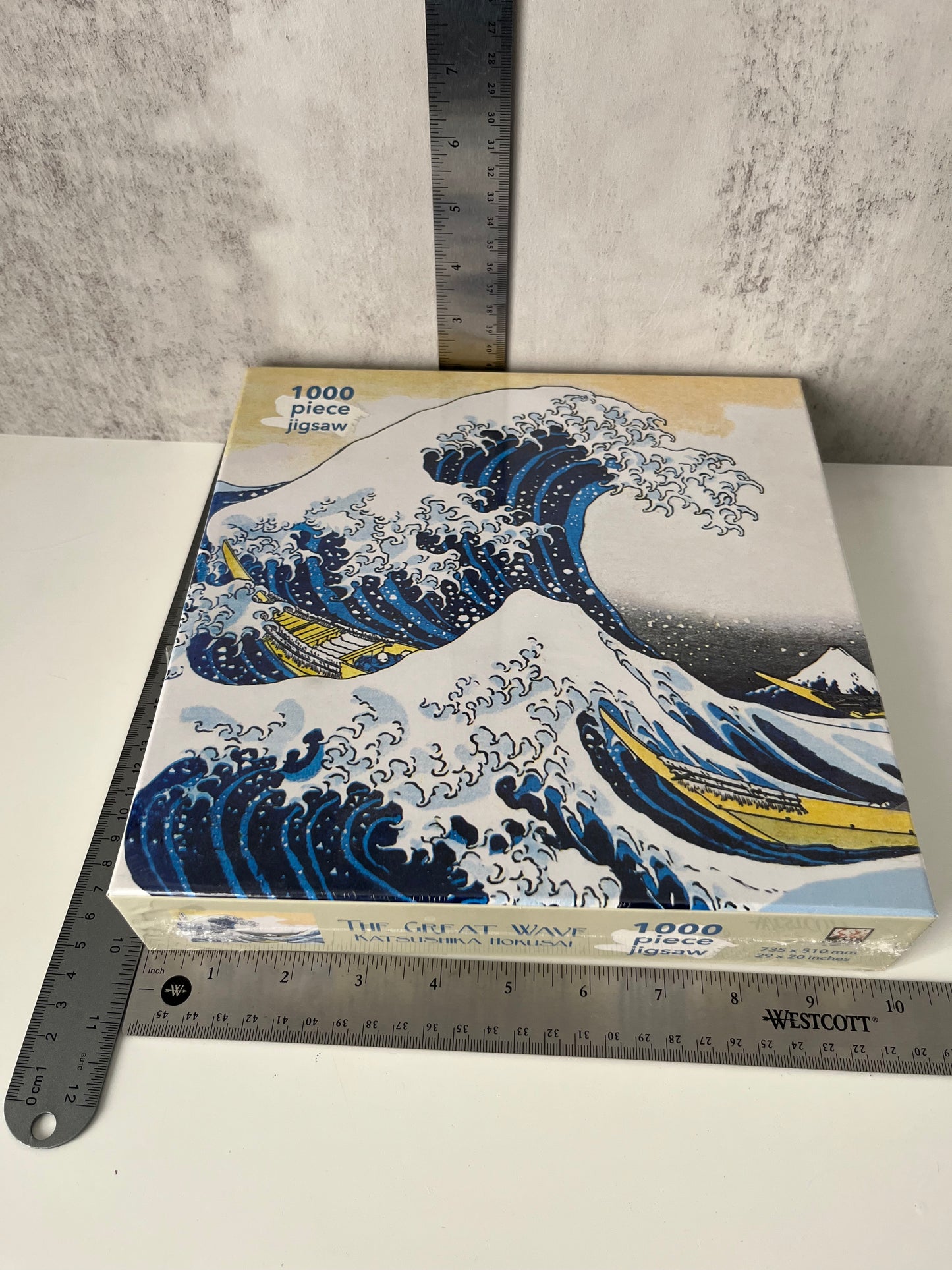 2020s Katsushika Hokusai “The Great Wave off Kanagawa” 1000 Piece Jigsaw Puzzle — Factory Sealed — Classic Japanese Ukiyo-e Art Reproduction