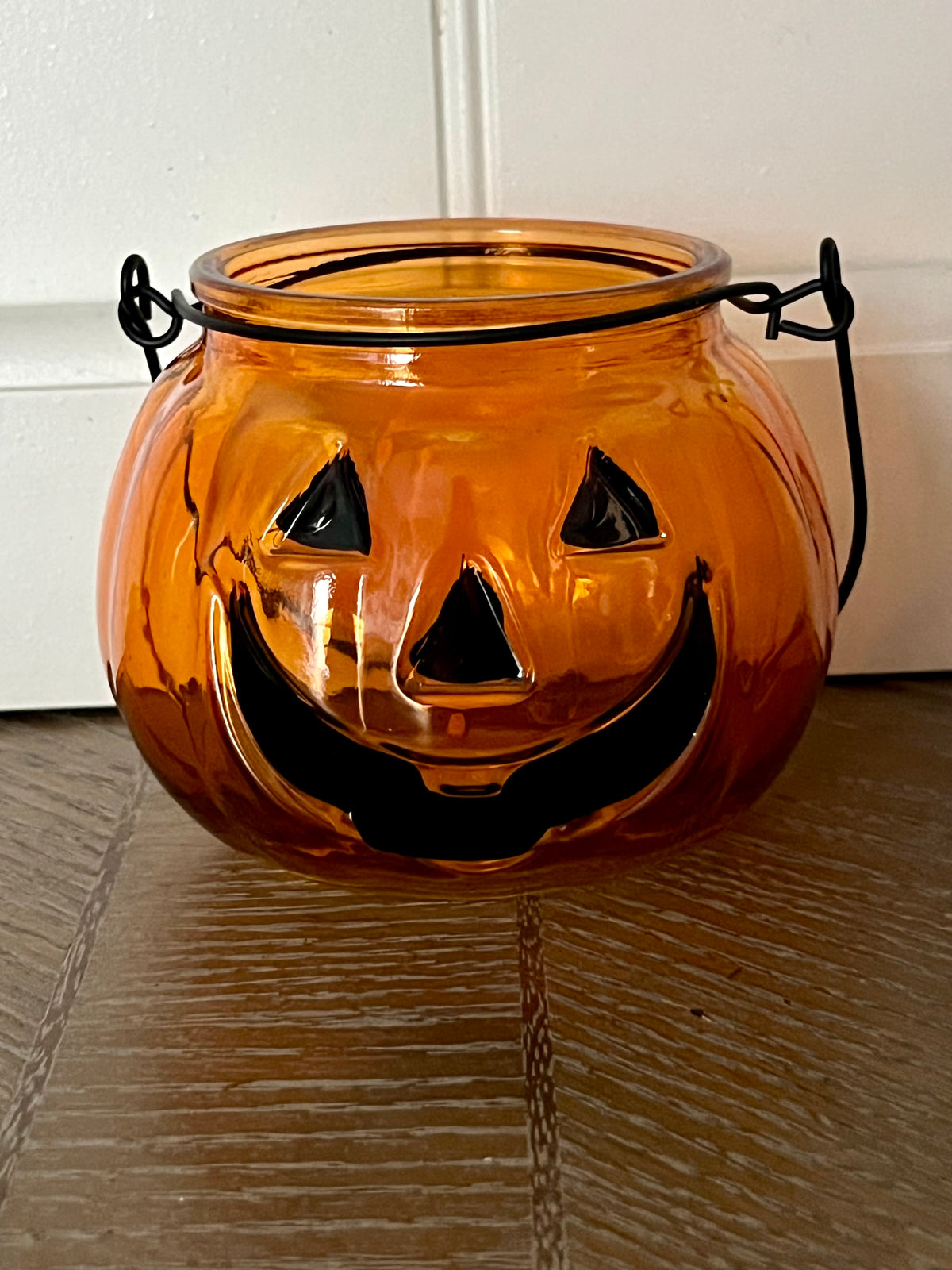Amber Glass Jack-O’-Lantern Candle Holder | Small Halloween Pumpkin Pail, Curated Shelf & Trinket Display Décor