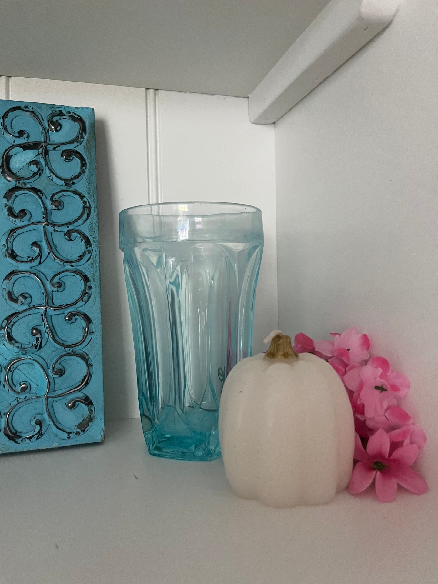 Set of 5 Anchor Hocking “Fairfield” Light Blue Pressed Glass Tumblers – 10 oz, c. 1970s