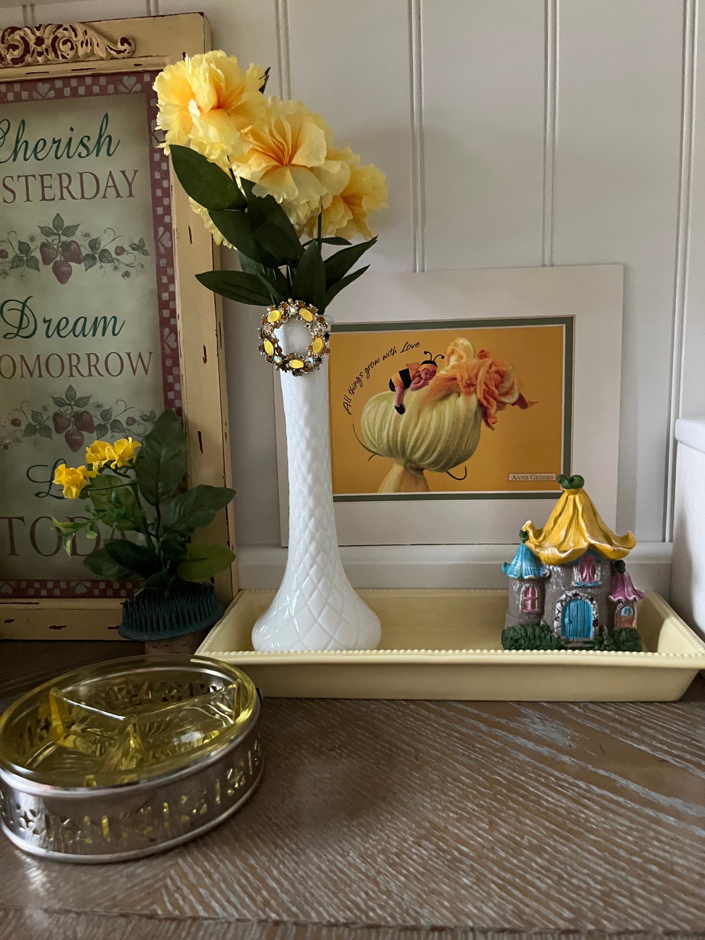 Vintage 1970s Milk Glass Bud Vase – Diamond Quilted Pattern, 9.5” Tall