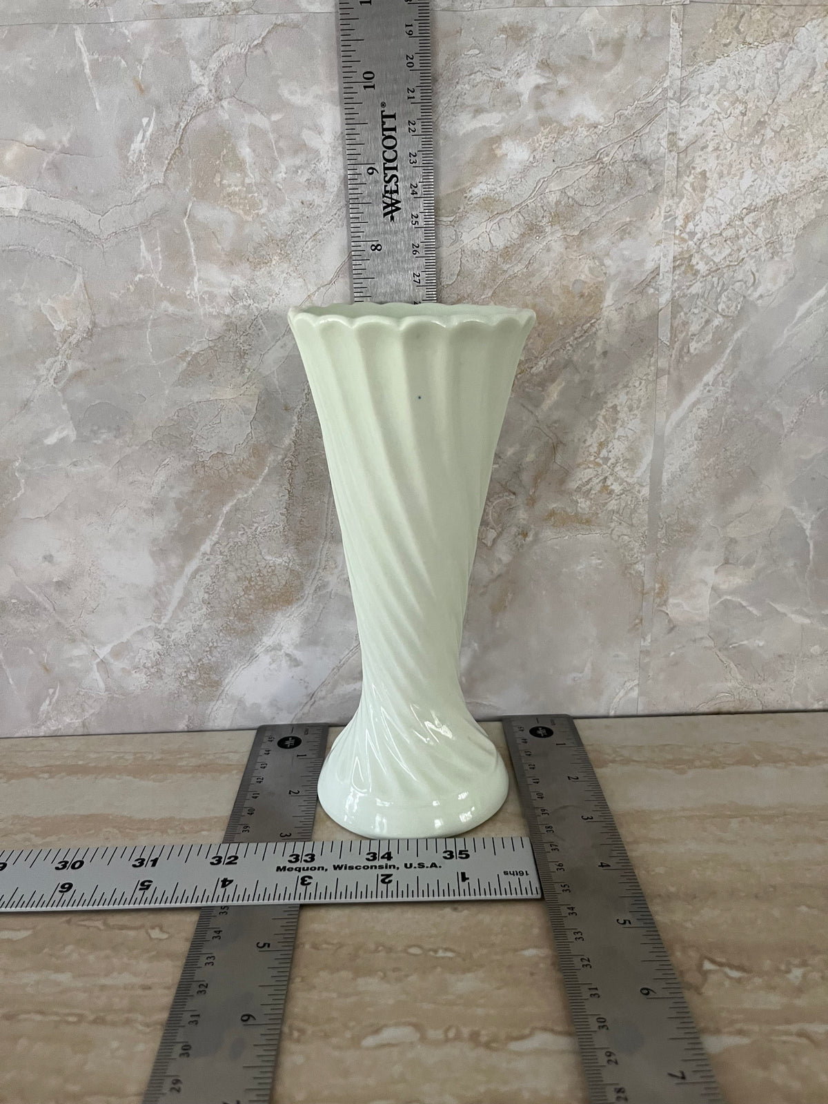 Vintage C. 1990’s * Pale celadon / soft spring  Green Spiral Ceramic Vase – Scalloped Rim Floral Bud Vase – 7”